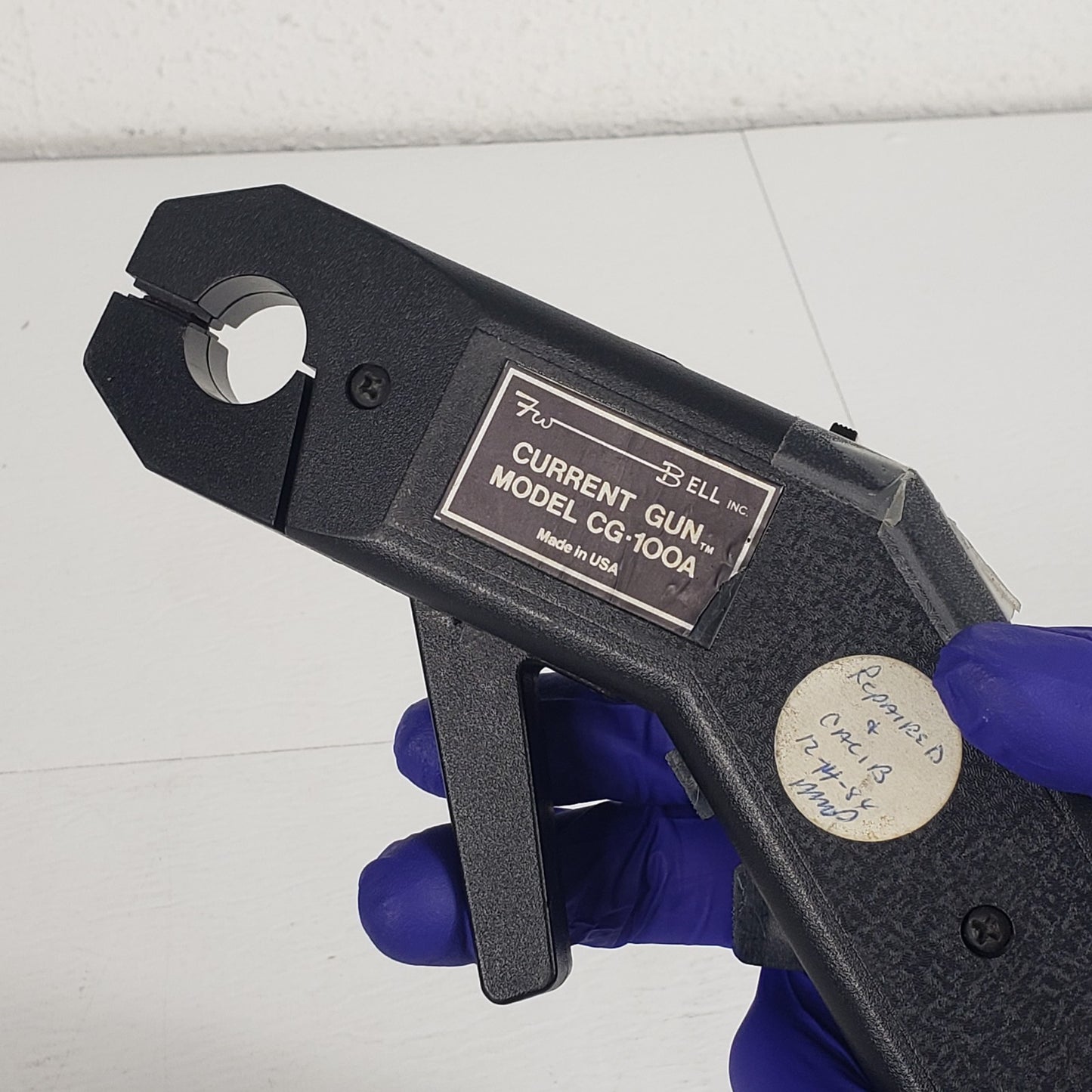 F.W. Bell CG-100A Current Gun AC/DC Clamp-On Current Probe 10A 100A