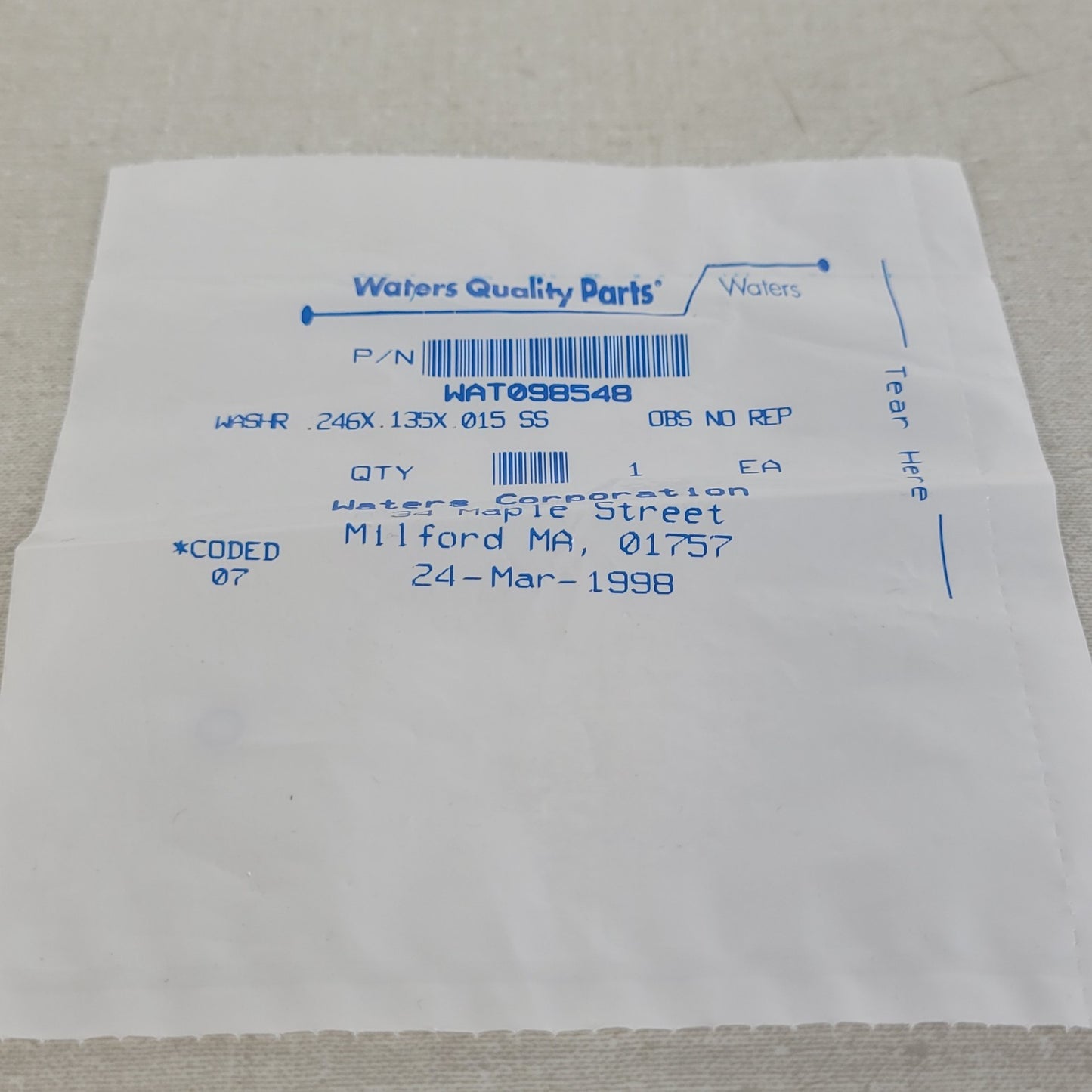 WATERS WAT098548 SS Flat Washer .246x.135x.015 510 600 HPLC Inlet Manifold