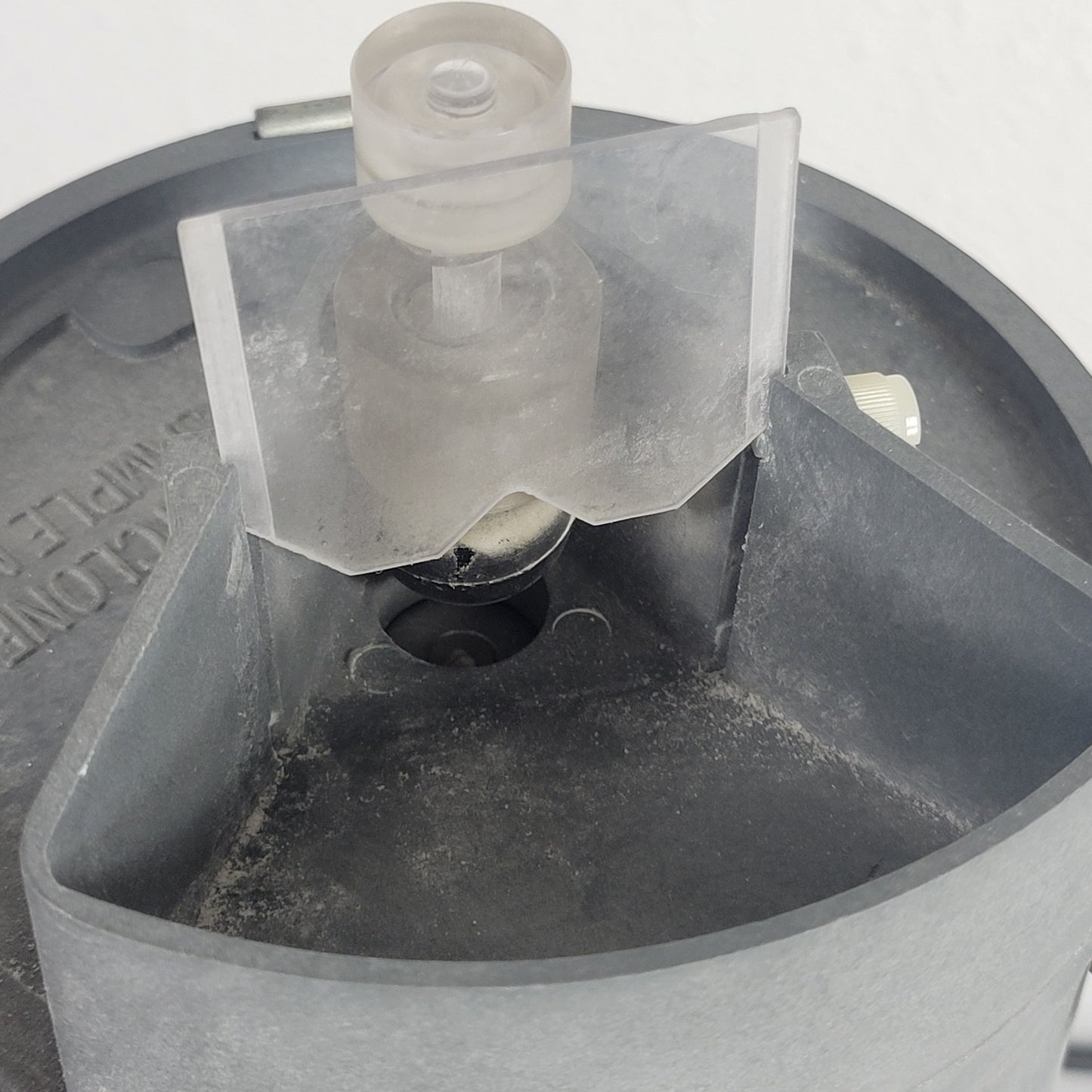 TESTED UDY 3010-030 Cyclone Sample Mill; Grinds Grain, Feed, and Ag Products