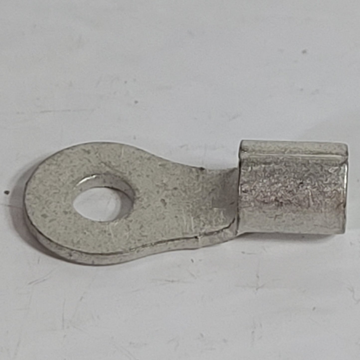 100 Lot Molex 0190690202 Ring Terminal 10-12 AWG #6 Circular Crimp Connector