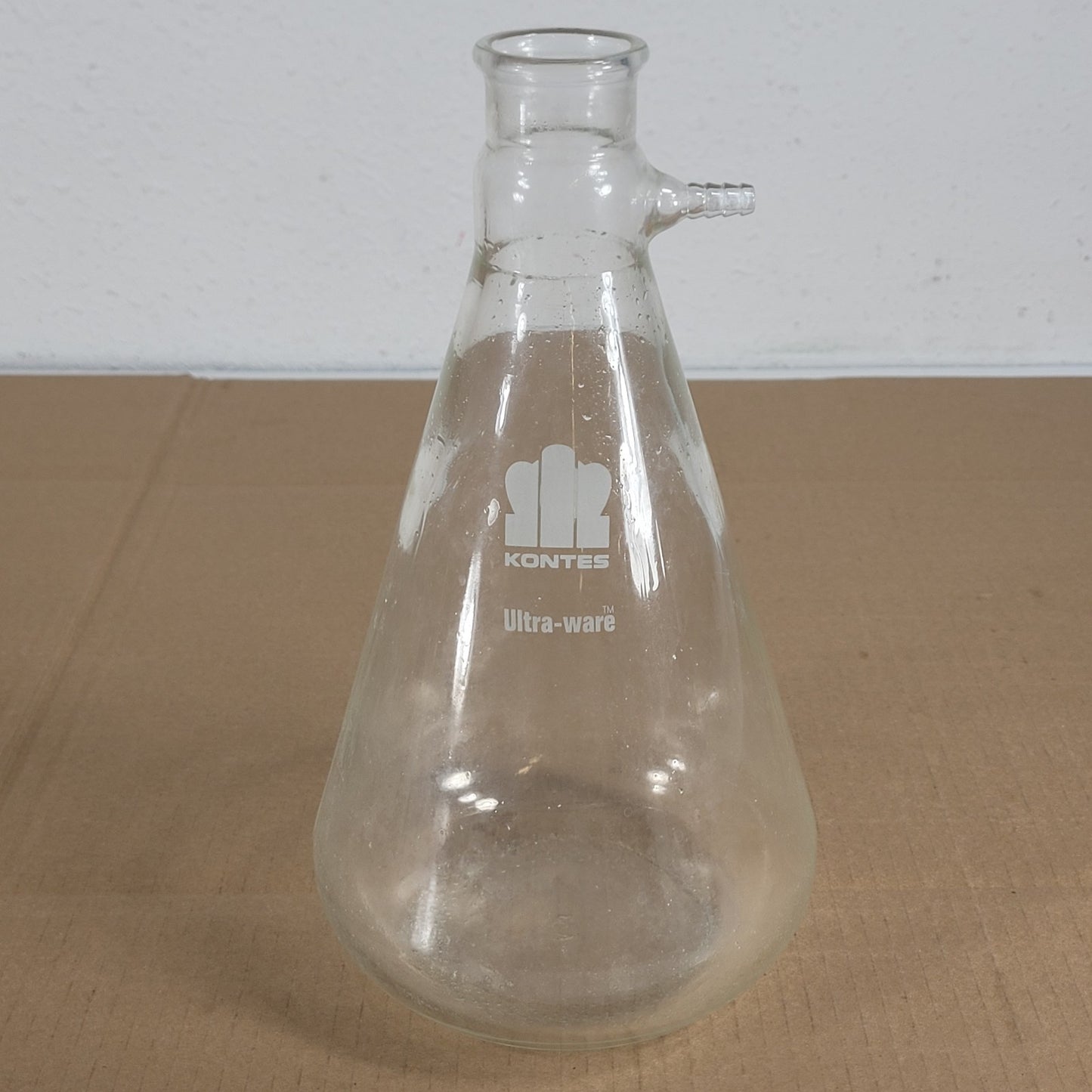 Kontes Ultra-Ware Heavy Wall Glass 1000mL 3/8" Side Arm Filtration Flask