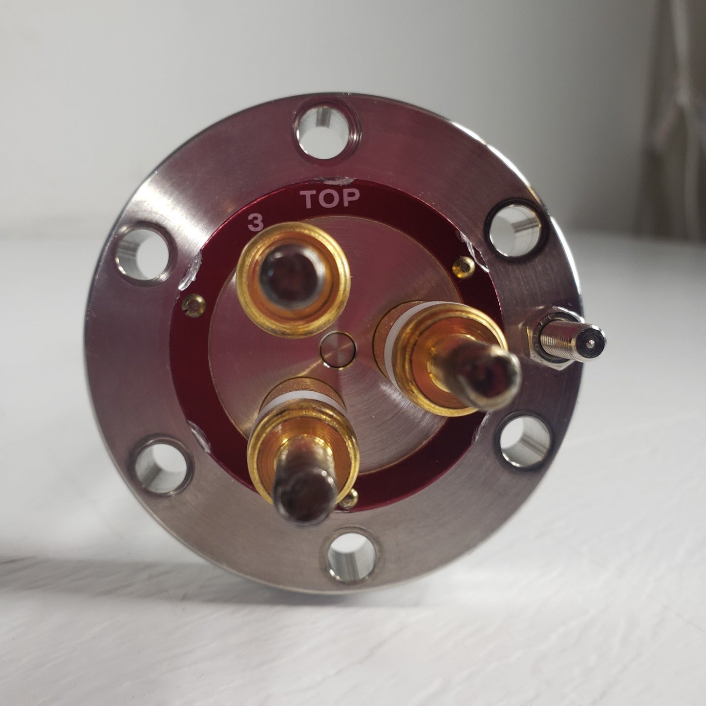VG Scienta ZST22 Titanium Sublimation Pump Head DN40CF UHV No Filaments DN35CF