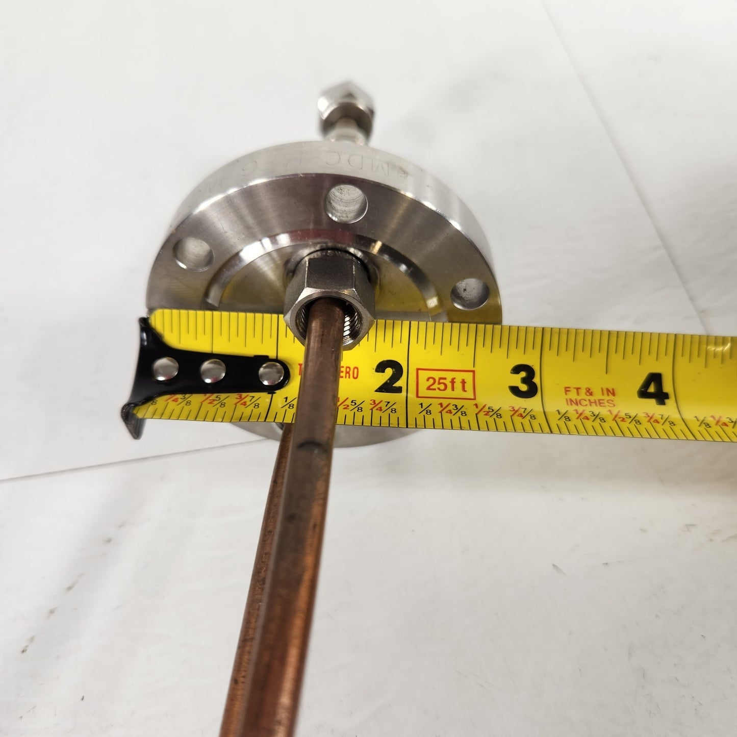 MDC 2.75" CF Dual 1/4" Swagelok Electrically Isolated Fluid Feedthrough