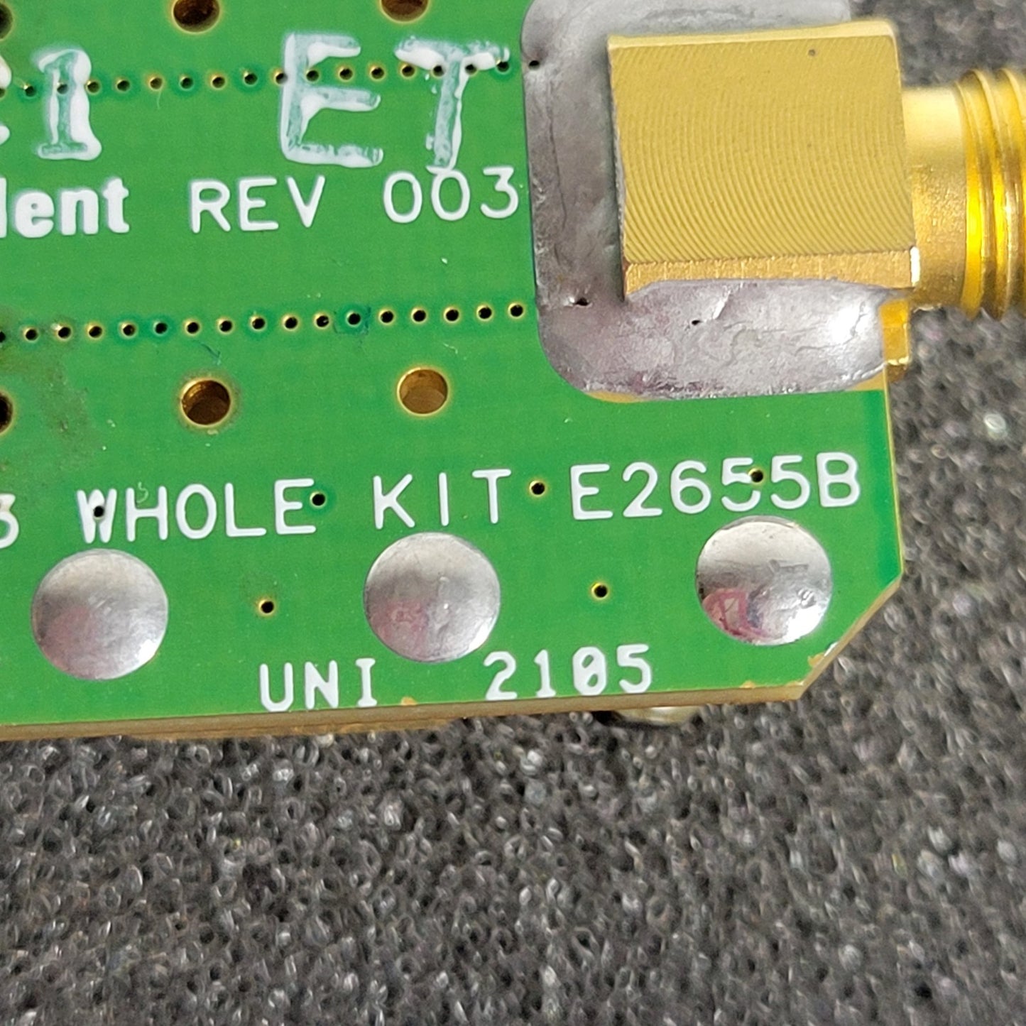 AGILENT E2655B Probe Deskew and Performance Verification Fixture Kit