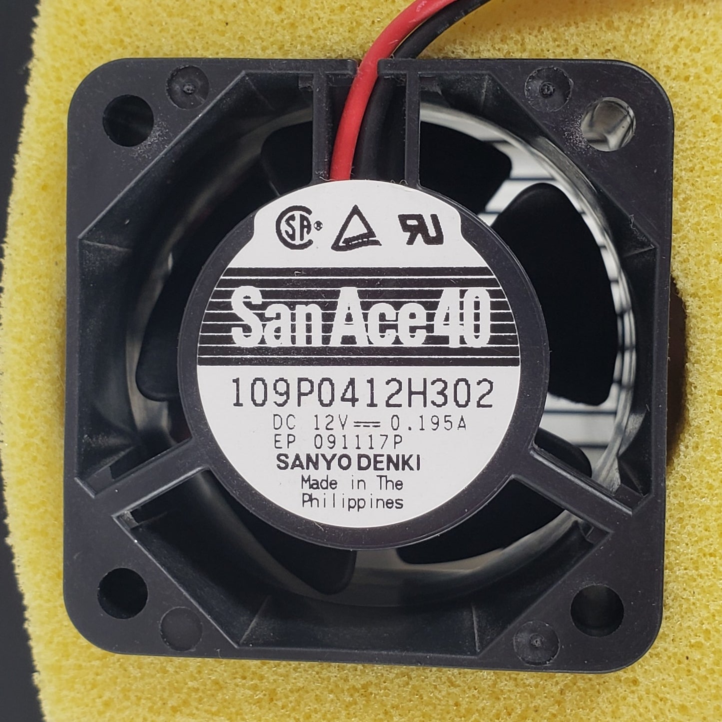 TESTED Coherent Sapphire 561-50 561nm 50mW CW OPSL Laser w/ Controller & PSU