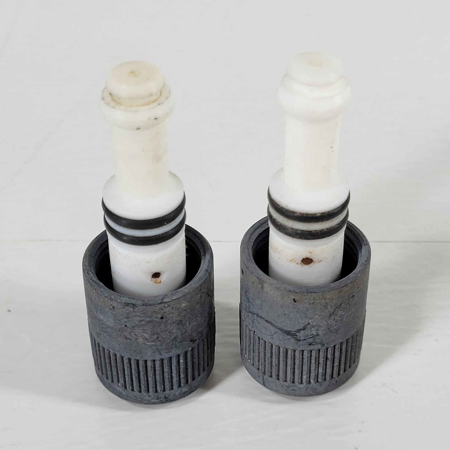 Two CHEMGLASS PTFE 0-12mm Vacuum Valve Plug-Only for Vac. Systems, Black