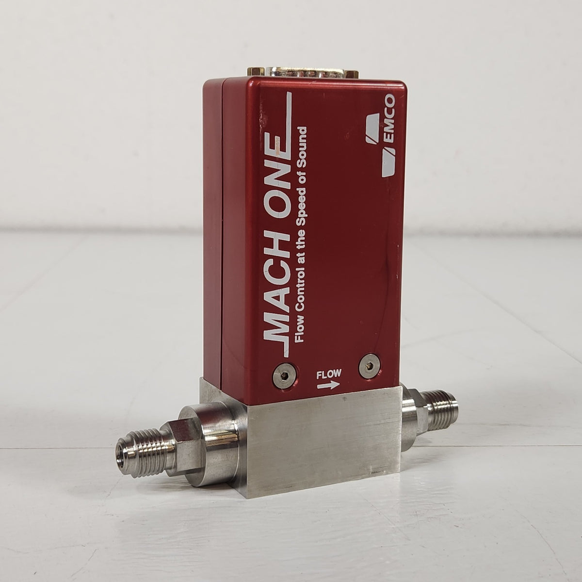 EMCO MACH ONE M1-10-150-01-01-00 500 SCCM Xe Xenon Mass Flow Controller MFC