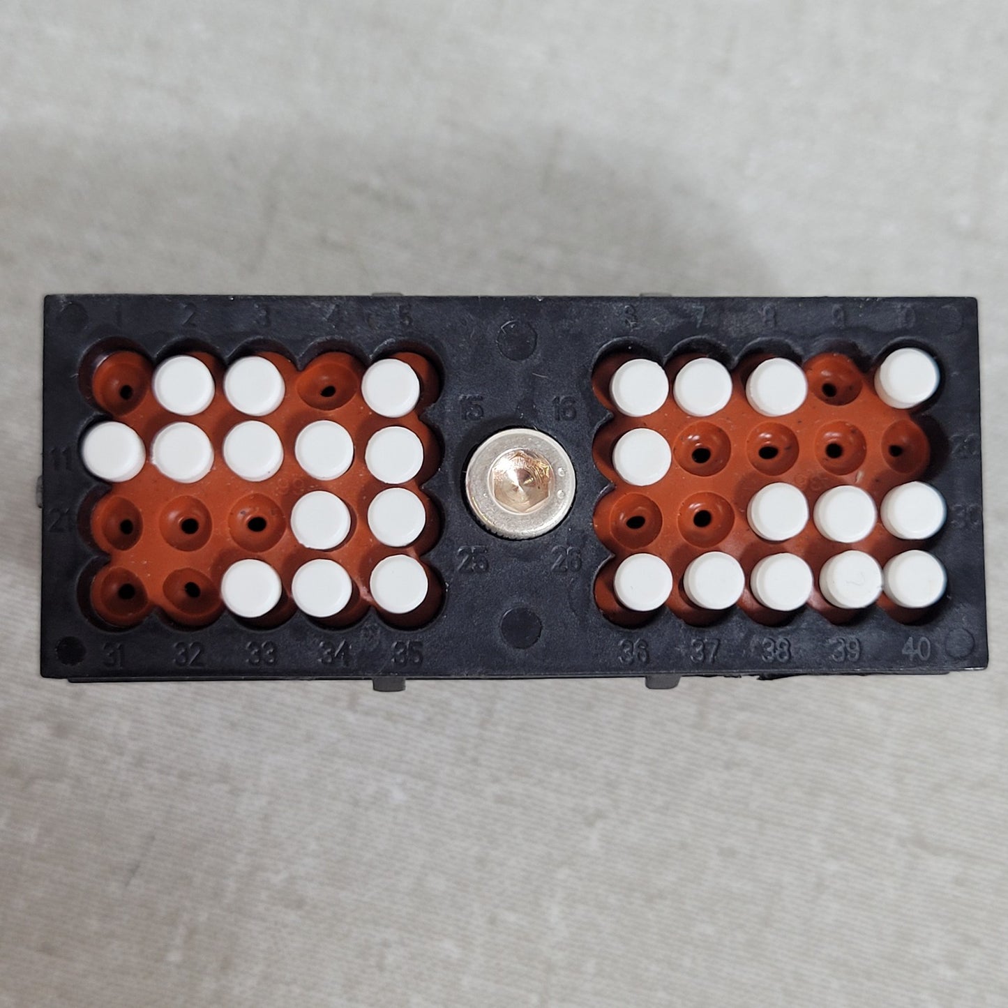 TE Deutsch DRC16-40S 40-Way Socket Connector Plug Housing w/ Terminal Inserts