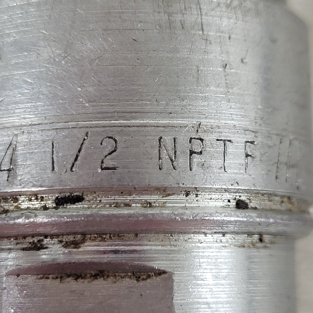 Pioneer 5070-4 1/2" NPTF Male Tip Hydraulic Quick Coupler Case IH Tractor