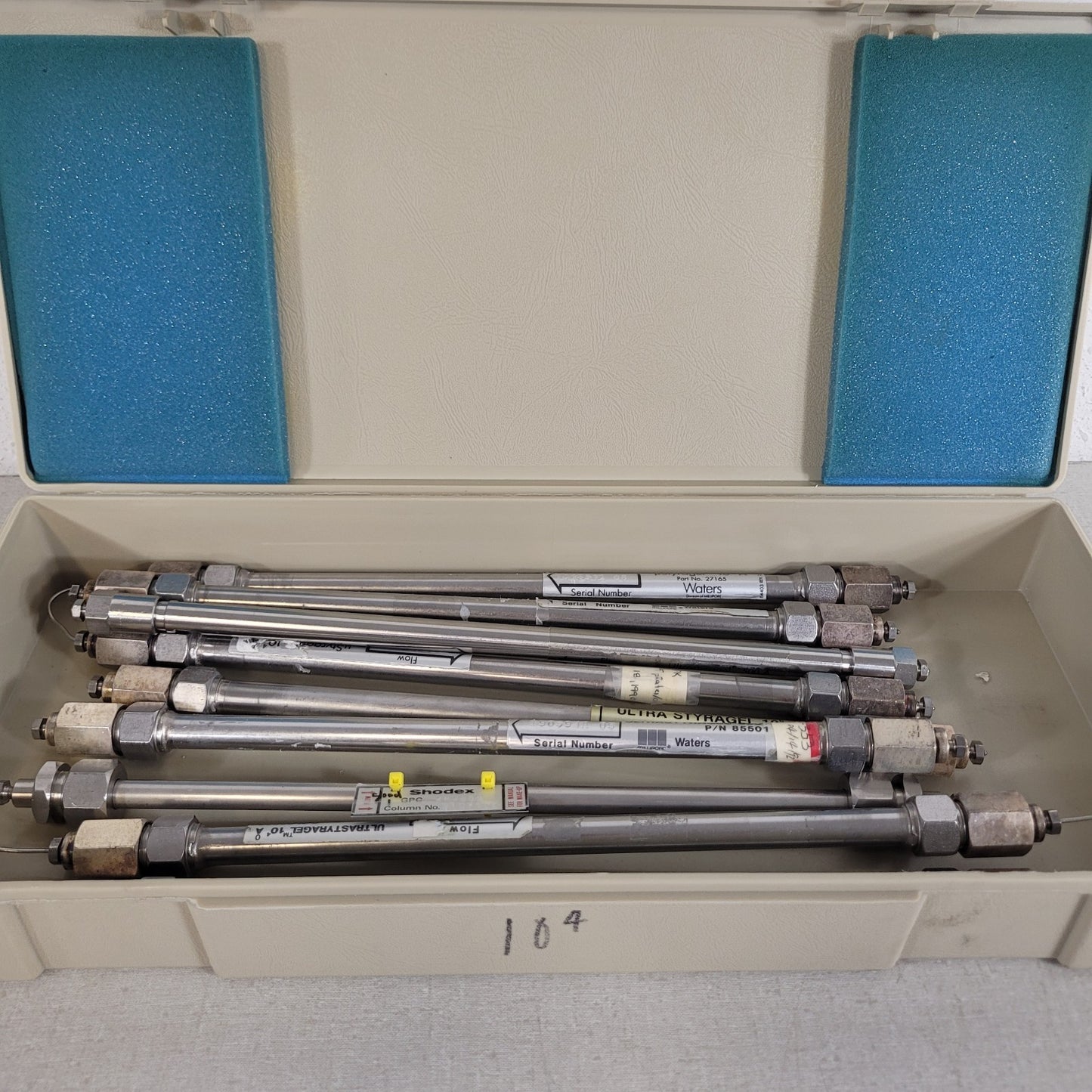 Lot of 9 Waters Shodex Assorted HPLC Liquid Chromatography Columns w/ Case