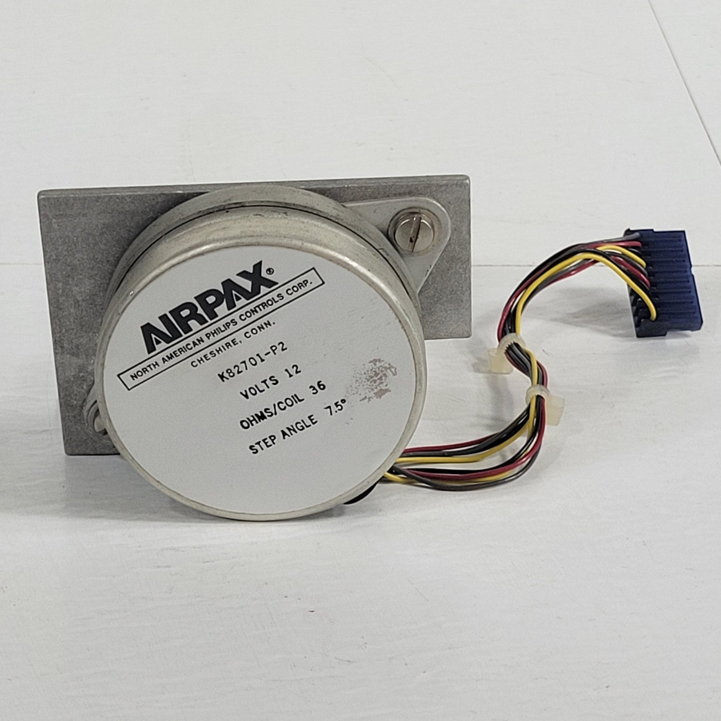 TESTED Airpax K82701-P2 Stepper Motor 12V 36 Ohm 7.5° PerkinElmer Lambda 3B