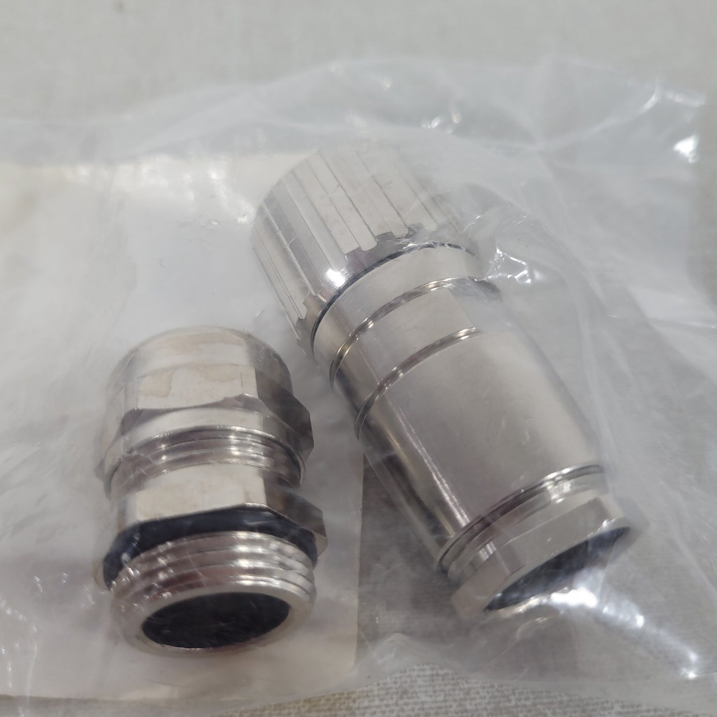 Turck CK 16-0 MultiFast M23 Female 16-Pin Field-Wireable Connector U0108-5 New