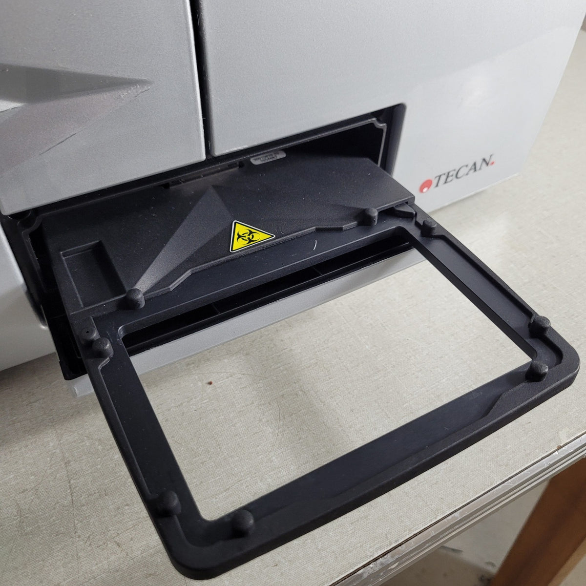 READ Tecan Infinite M200 Plate Reader Bottom Fluorescence Absorbance Heating PC