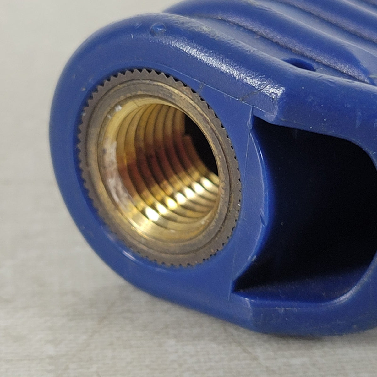 CEJN 11-205-3150 Series 205 Air & Fluid Blow Gun 4" Bent Star Tip 1/4" NPT