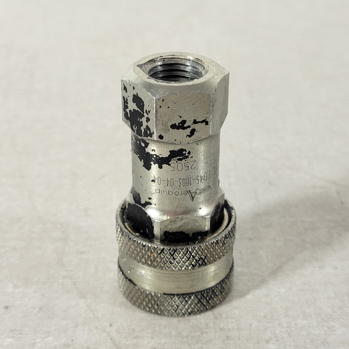Eaton Aeroquip FD4510030404 1/4" NPTF Female Hydraulic Quick Coupler ISO B