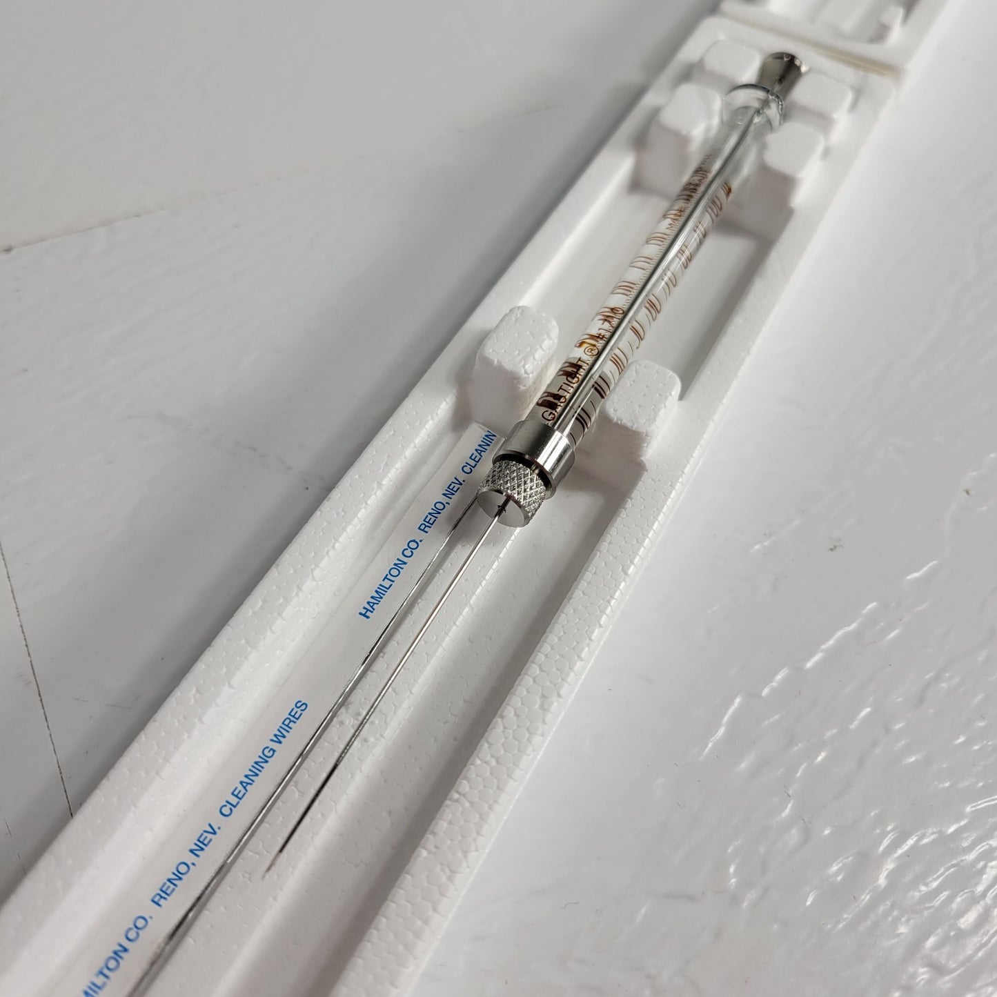 HAMILTON 81030 100μl/0.1ml Srng Gastight #1710 and Wires for Cleaning