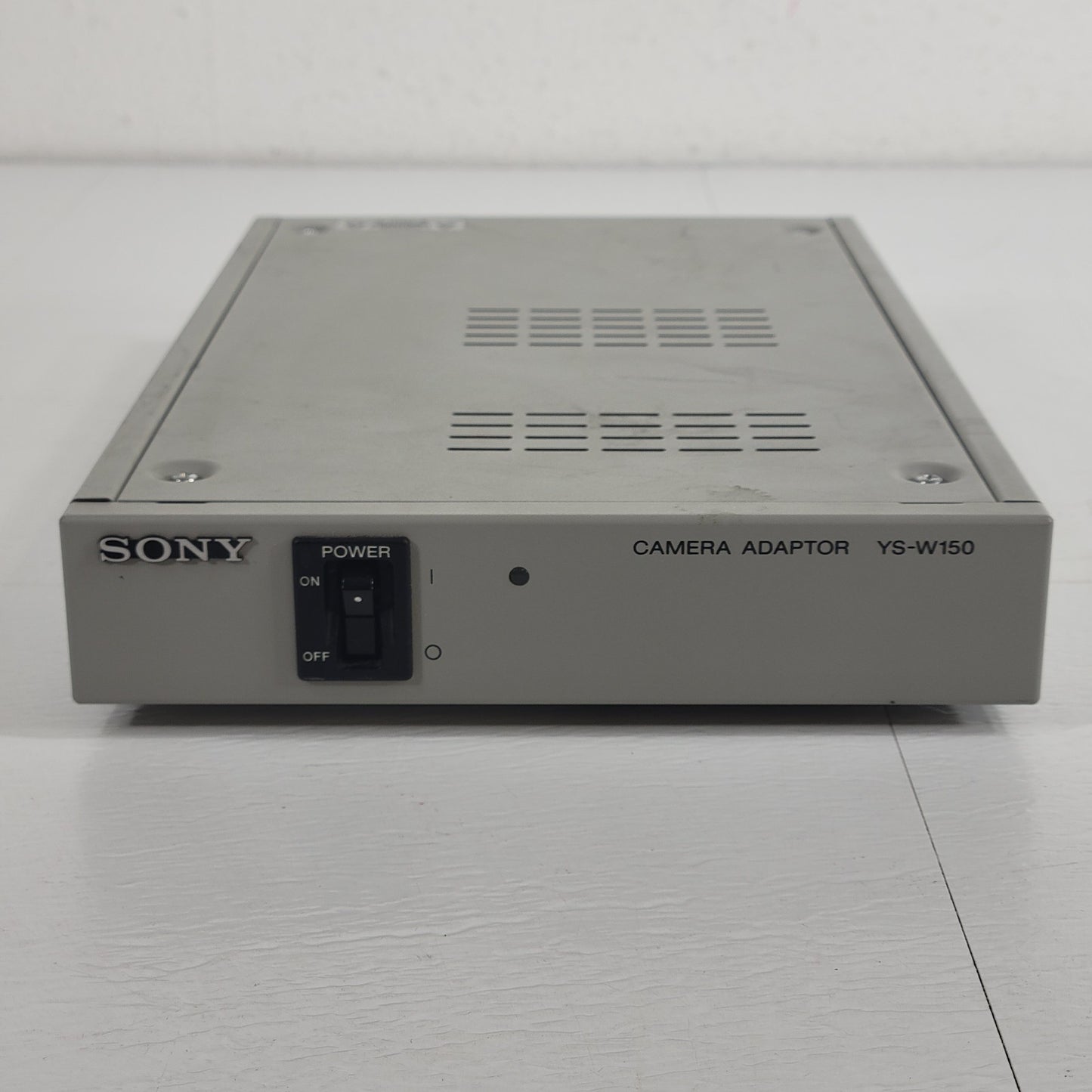 SONY YS-W150 CCTV Camera Adaptor BNC Video Out A/B Sync In/Out 15W