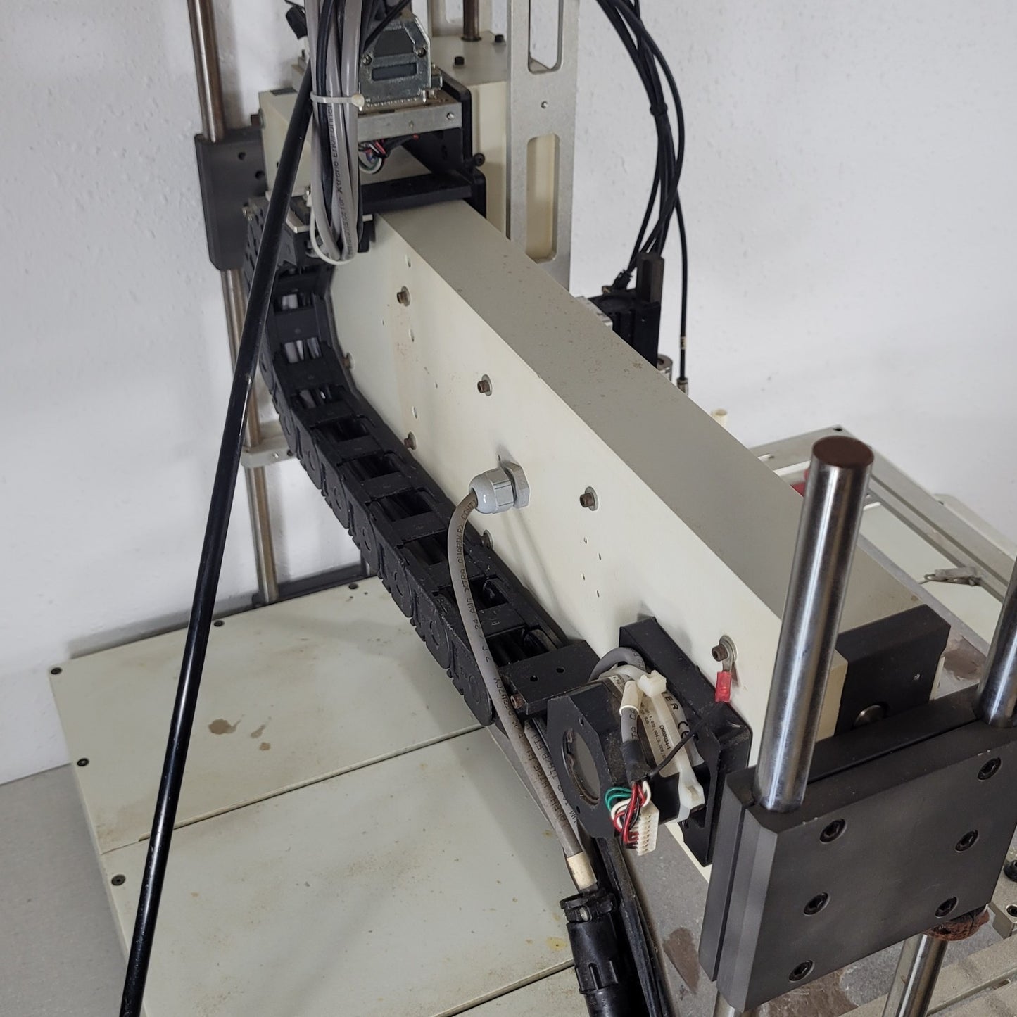 New Precision Technology CP16-4 Robotic Dispensing System w/ Binks Pressure Tank