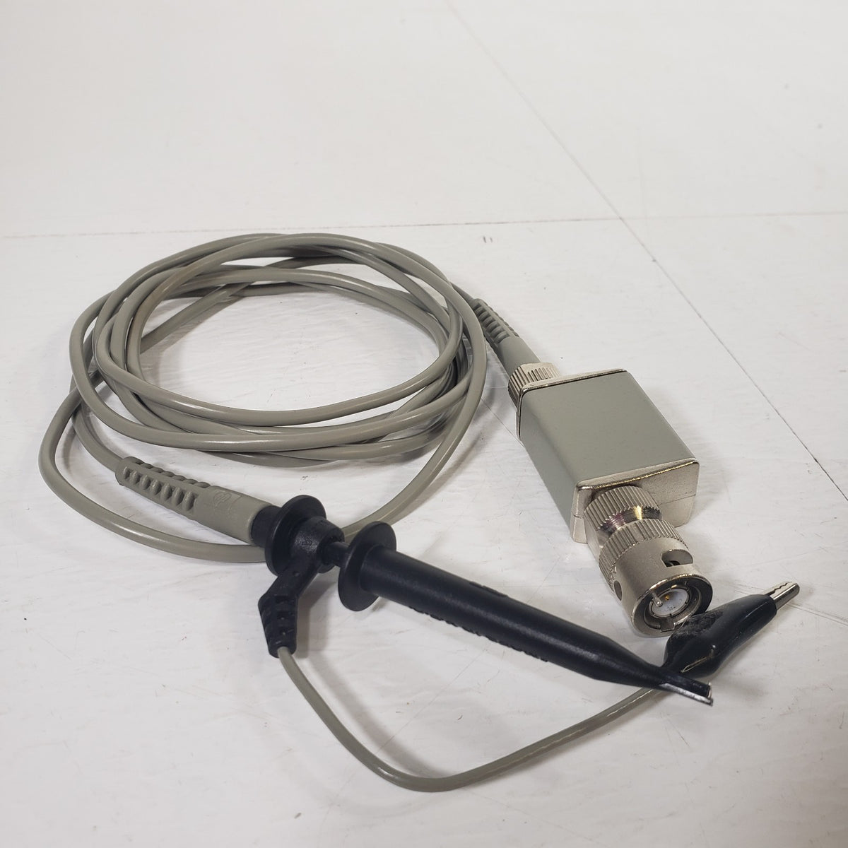 HP 10441A 10441-60001 500MHz 10:1 Oscilloscope Probe BNC w/ Ground Lead