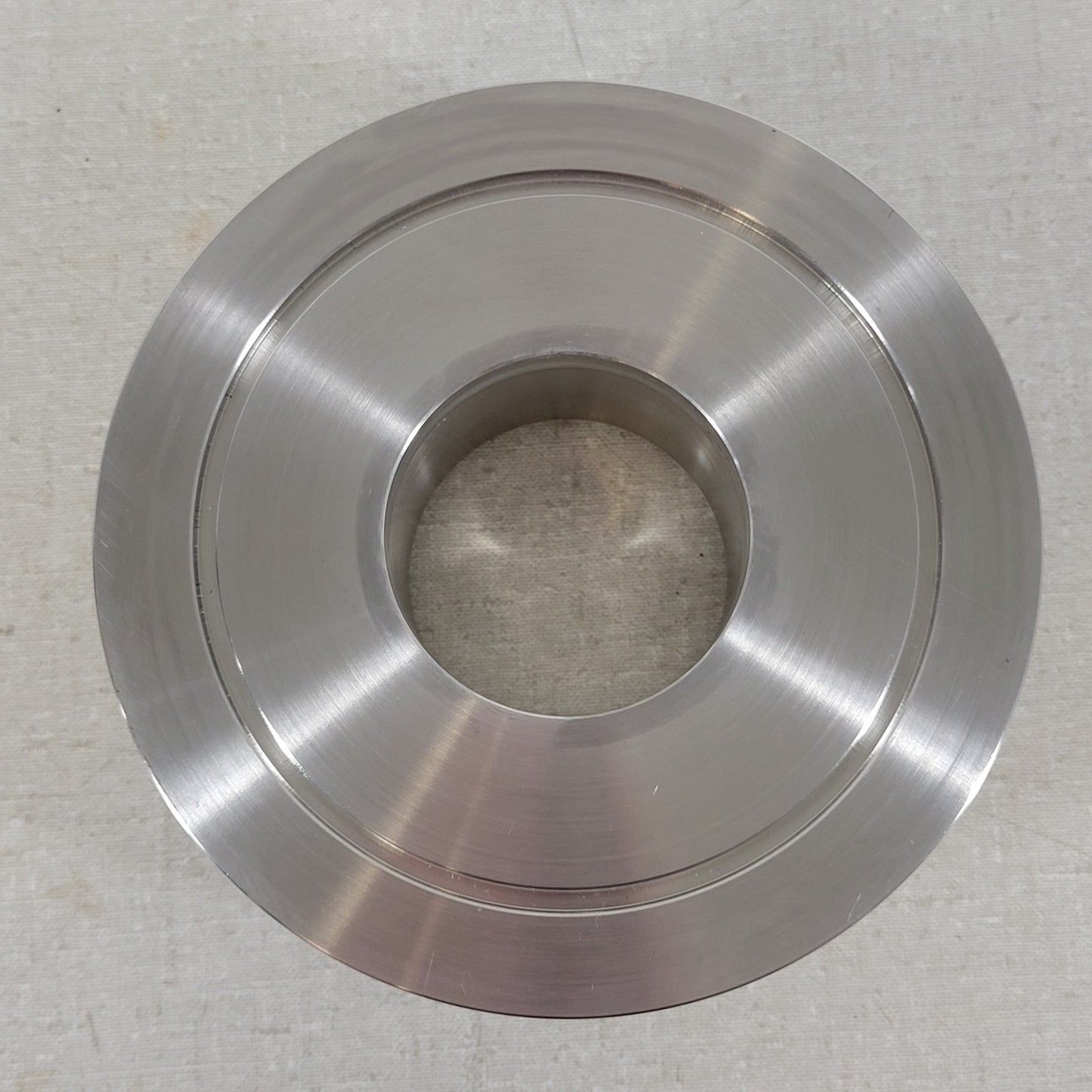 ISO-K100 ISO100 to KF50 NW50 Stainless Steel High Vacuum Reducer Adapter