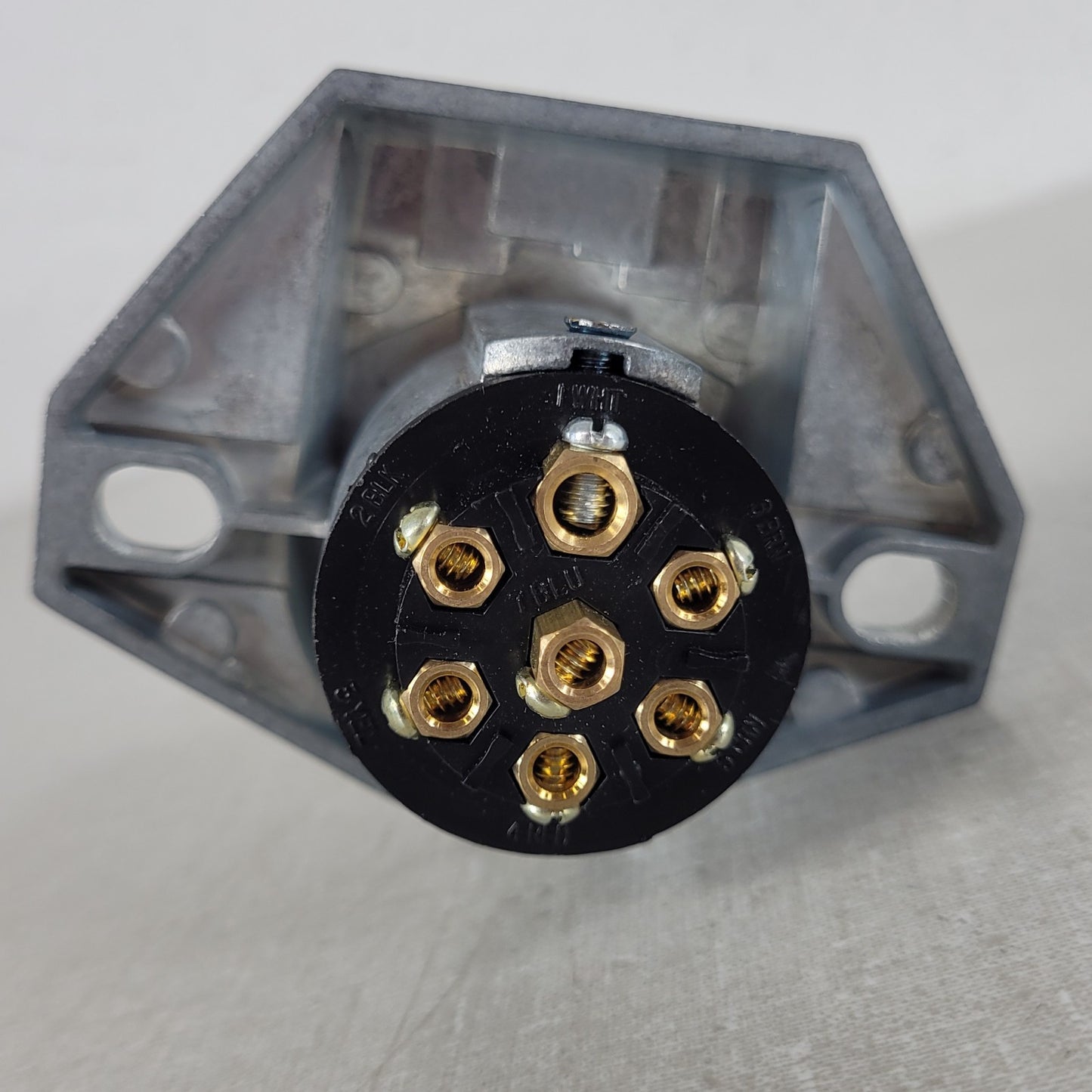 2 Units Pollak 11-720 SAE J560 7-Pole Heavy-Duty Die-Cast Truck Trailer Socket