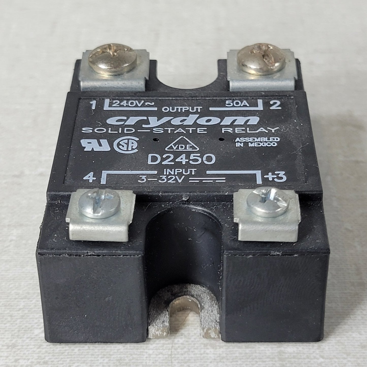 Crydom D2450 Solid State Relay Panel Mounting 240V 50A Output 3-32V Input