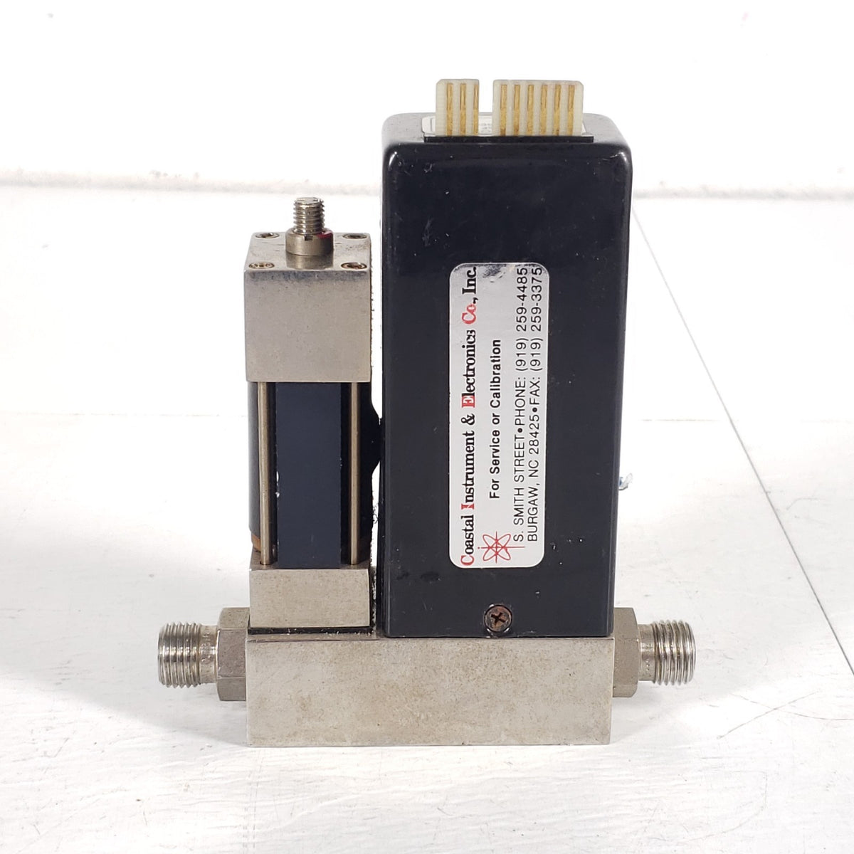 UNIT Instruments UPC-1000 100 SCCM He Helium Pressure Controller 500 PSI