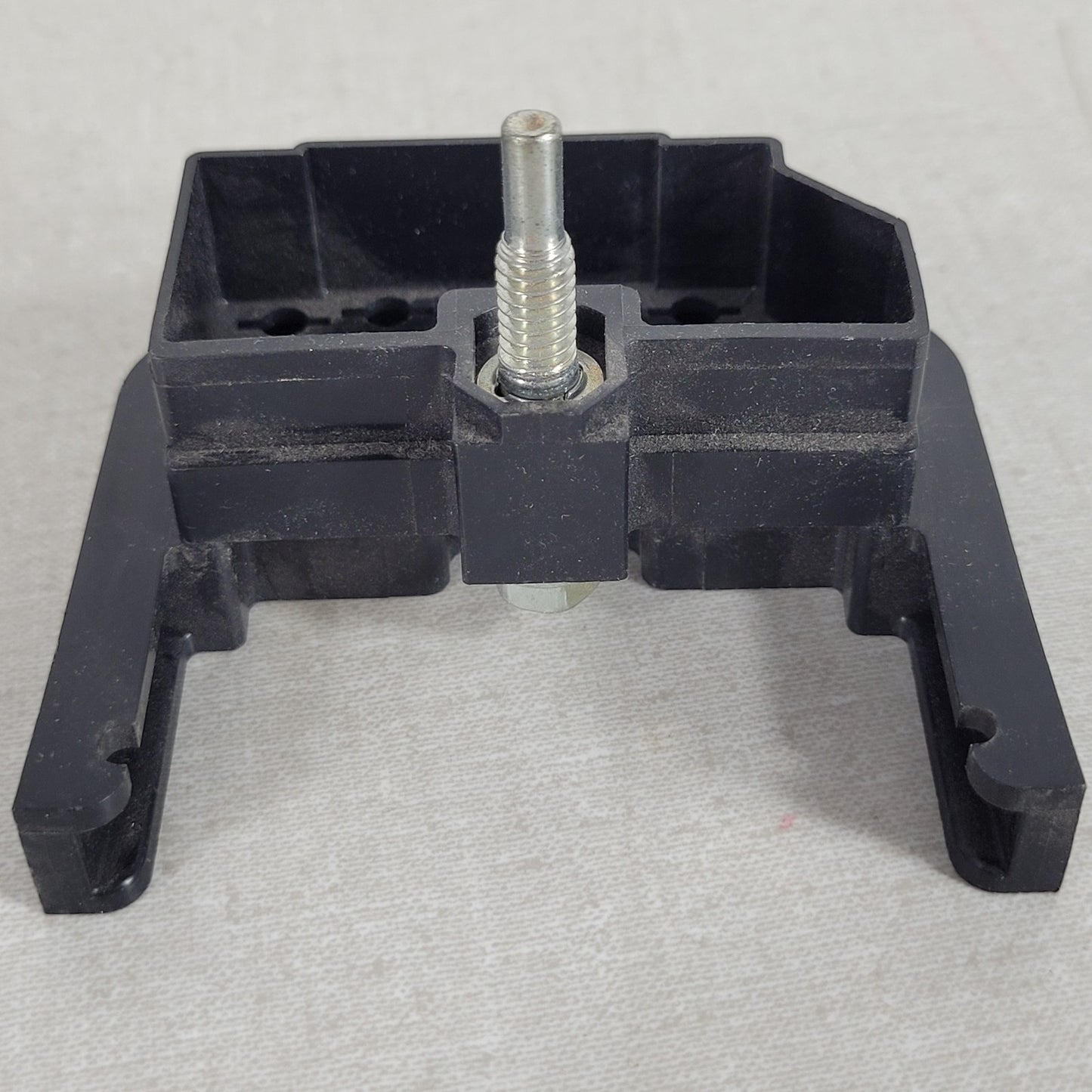 Delphi Aptiv 8917253 Automotive Male Connector Assembly CONN 56/59 20W Terminal