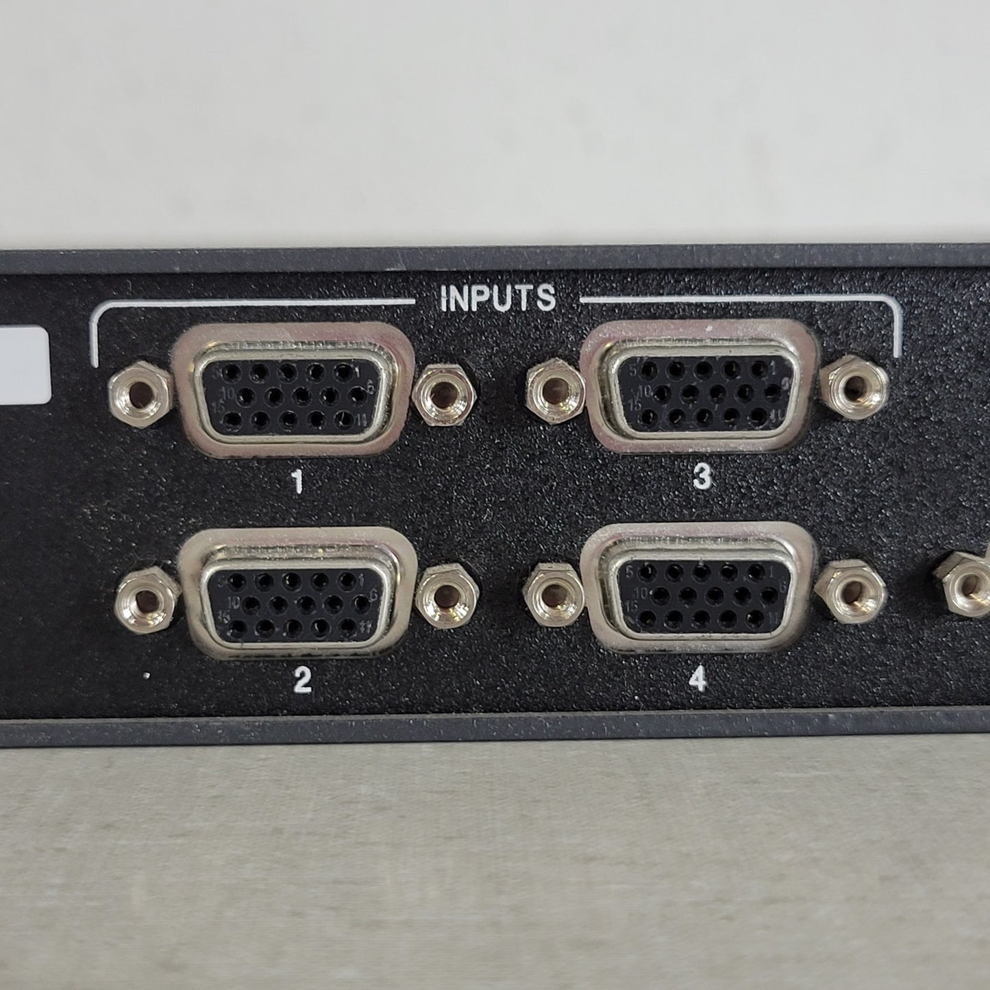 EXTRON SW5VGAxi Switch, Four 15-Pin Inputs, 15-Pin Output, 25-Pin Contact Remote