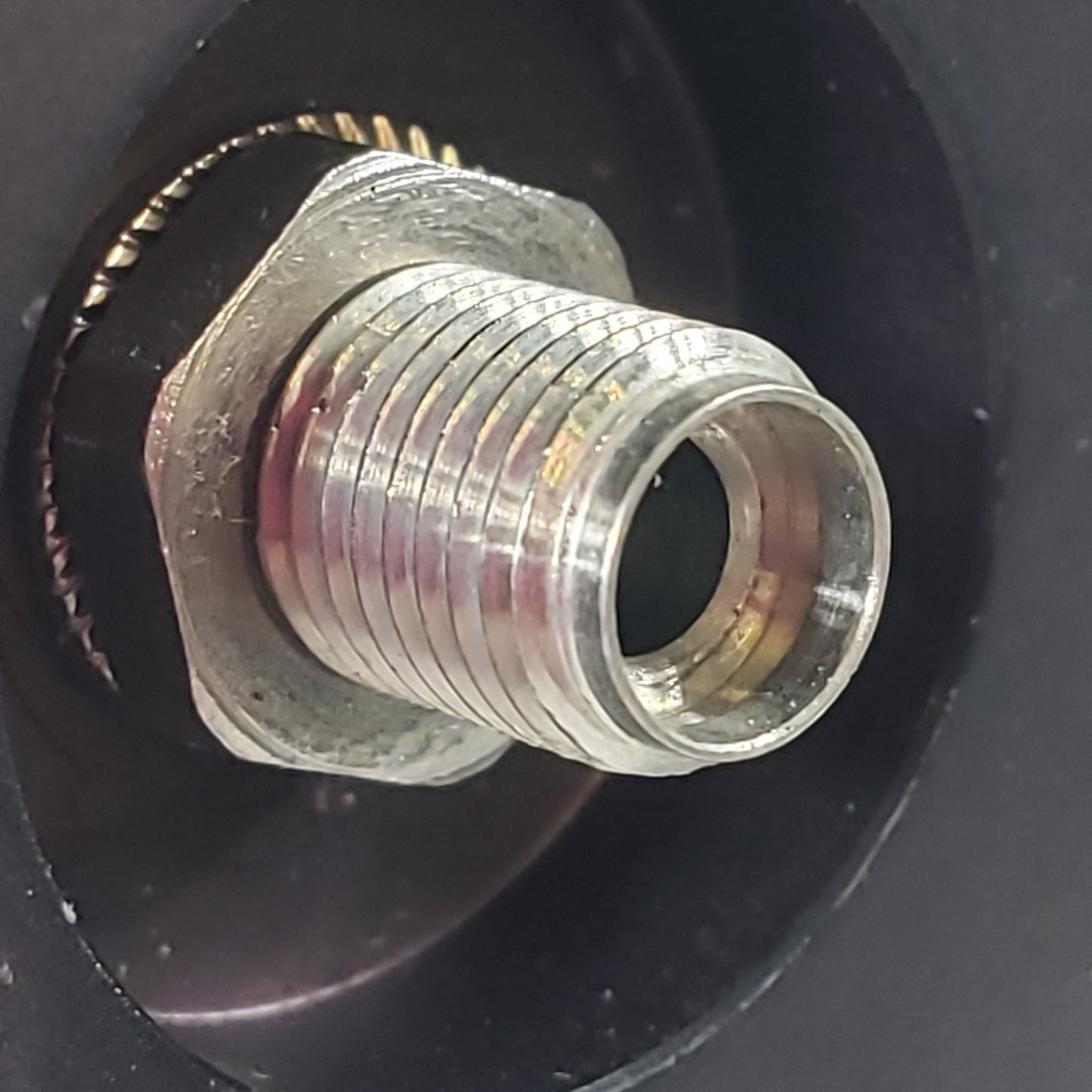 Collimating Lens for Focusing Fiber Laser Light in Optical Experimentation w Cap