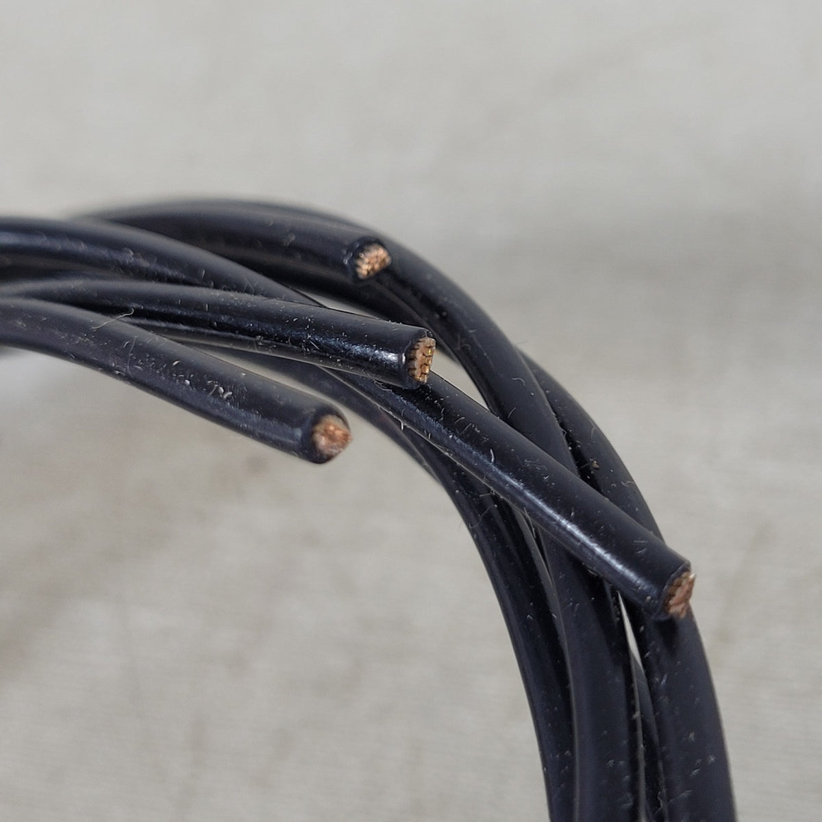 2.75" CF DN35CF 4-Pin High Current Vacuum Electrical Feedthrough MS3471L14-19P