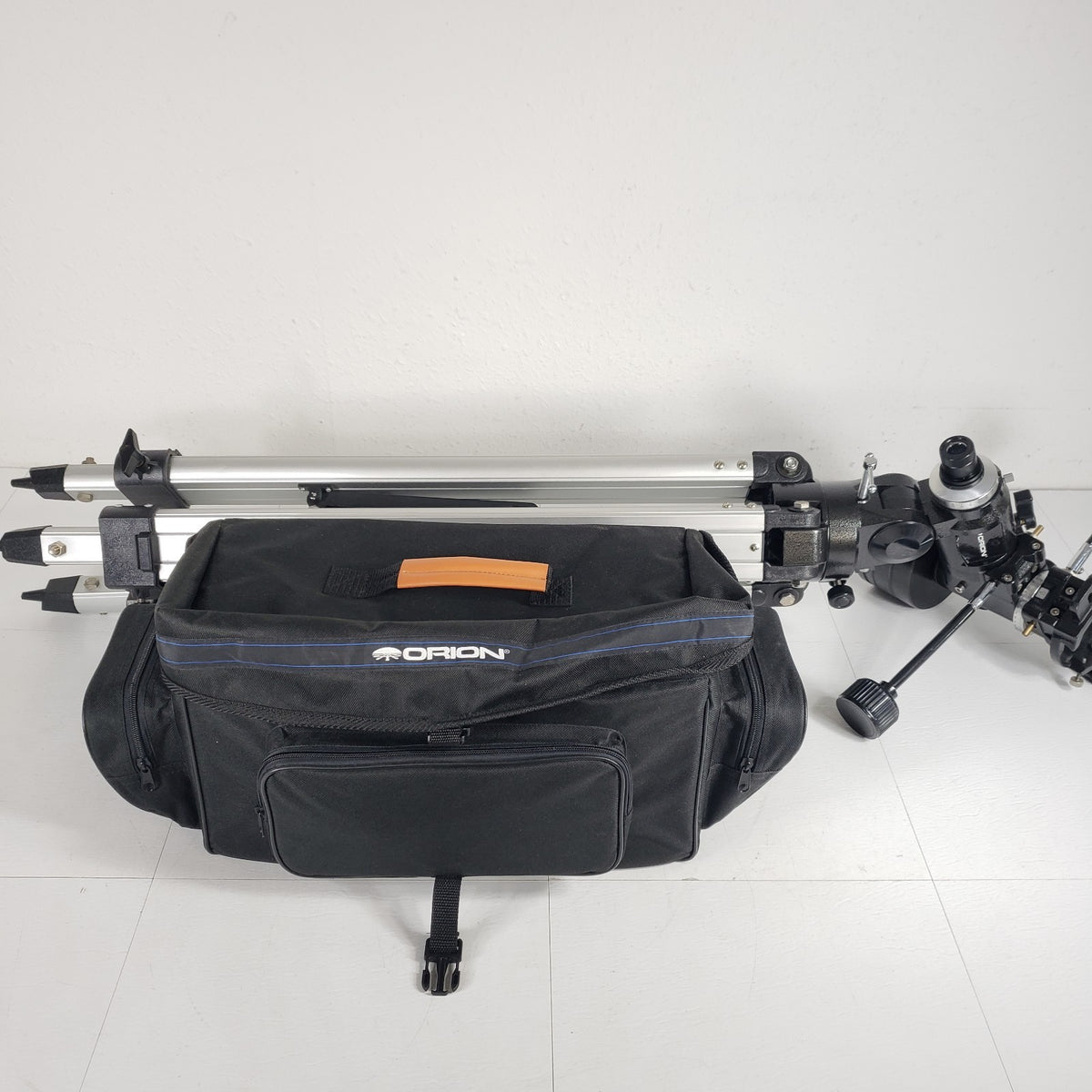 TESTED Orion StarMax 127mm EQ Maksutov-Cassegrain Telescope & Mount 9826