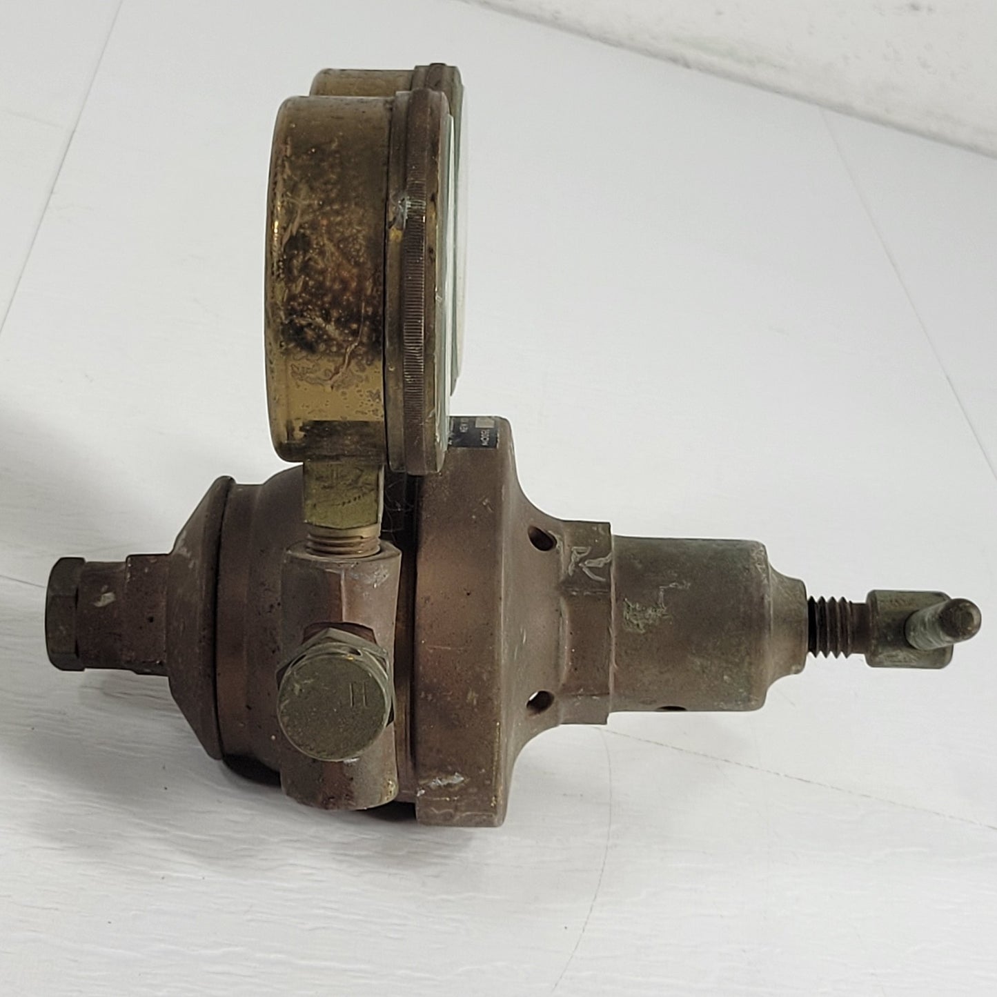 J Nageldinger & Son N-506 Brass Dual Gauge Gas Pressure Regulator Vintage