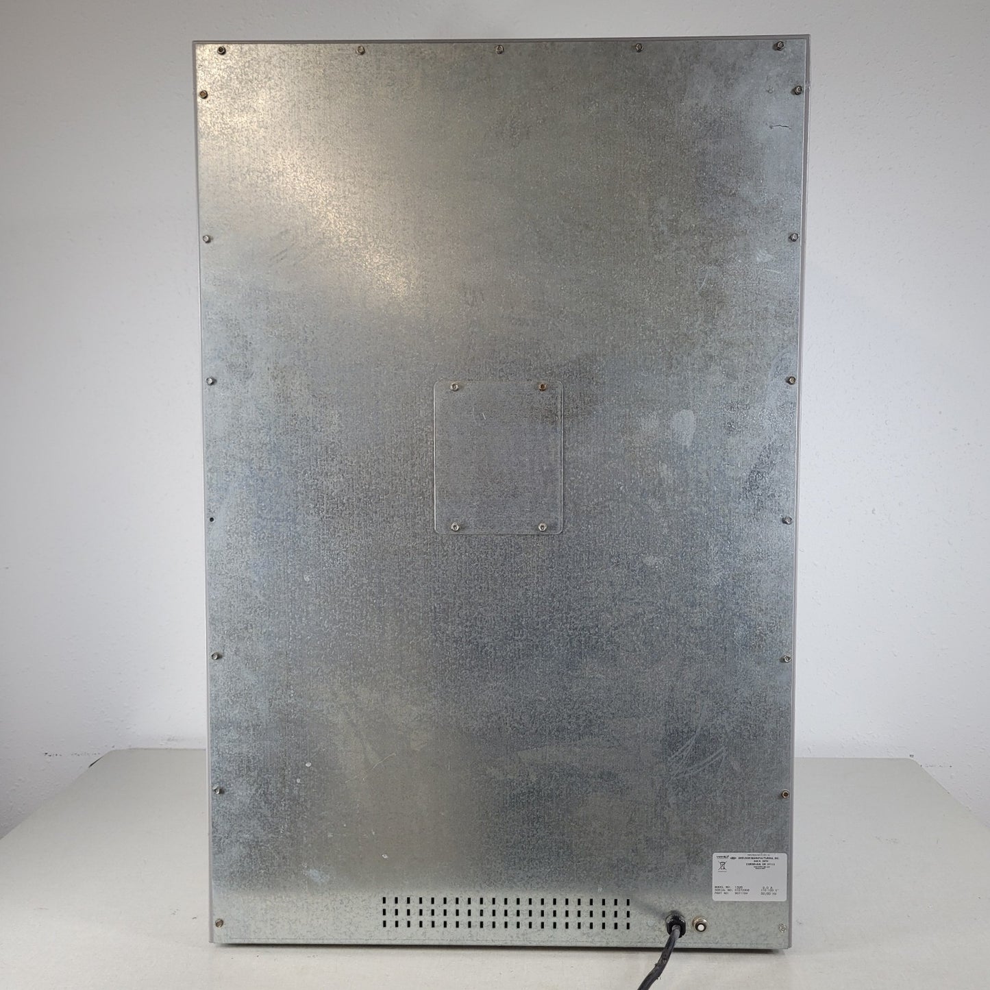 TESTED to 200C VWR 1326 Oven Gravity Convection Oven w/ Omega DP8PT Meter