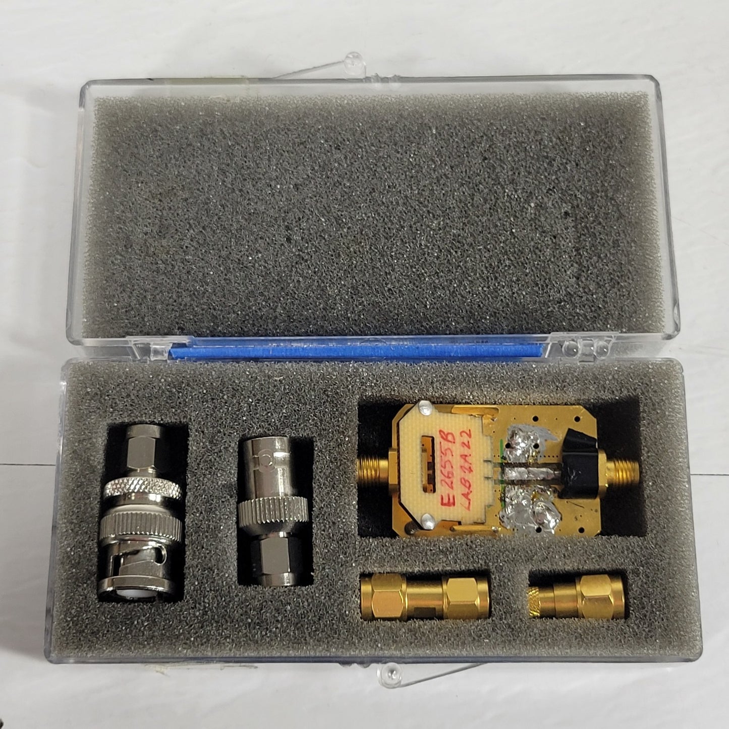 AGILENT E2655B Probe Deskew and Performance Verification Fixture Kit