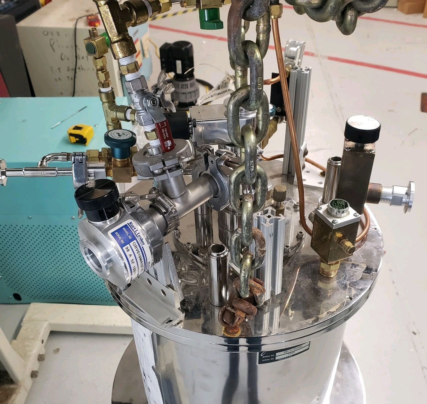 Janis Research HE-3-TLOSL Top Loading Ultra-Low Temp Helium-3 Cryostat System