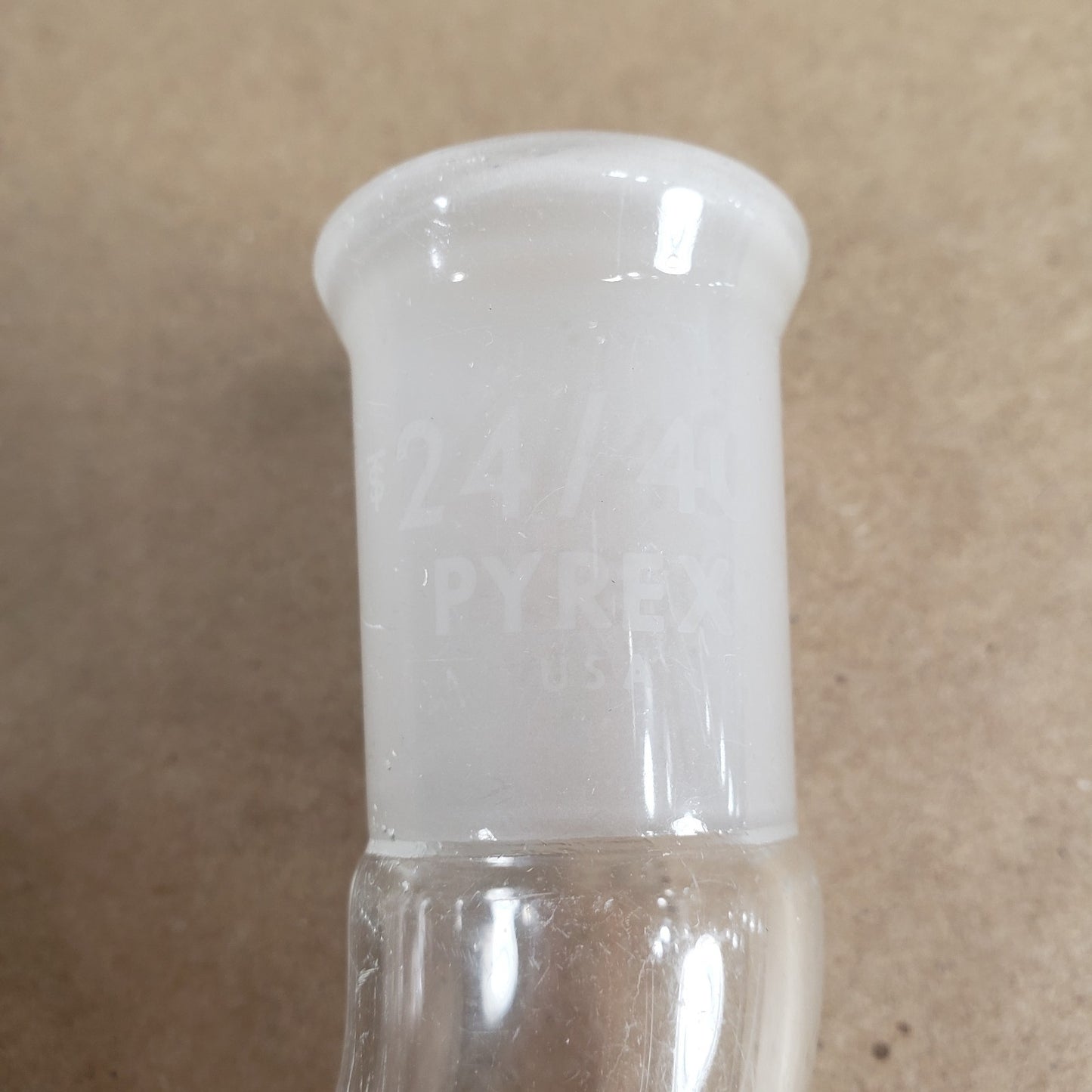 Chemglass CG-1050-01 105° Angle Vacuum Connecting Adapter with 24/40 Joints