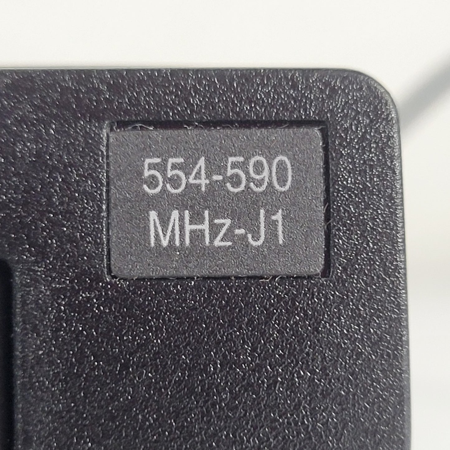 SHURE ULXS4 Receiver and Power Supply, ULX1 J1 Wireless Transmitter 554-590 MHz