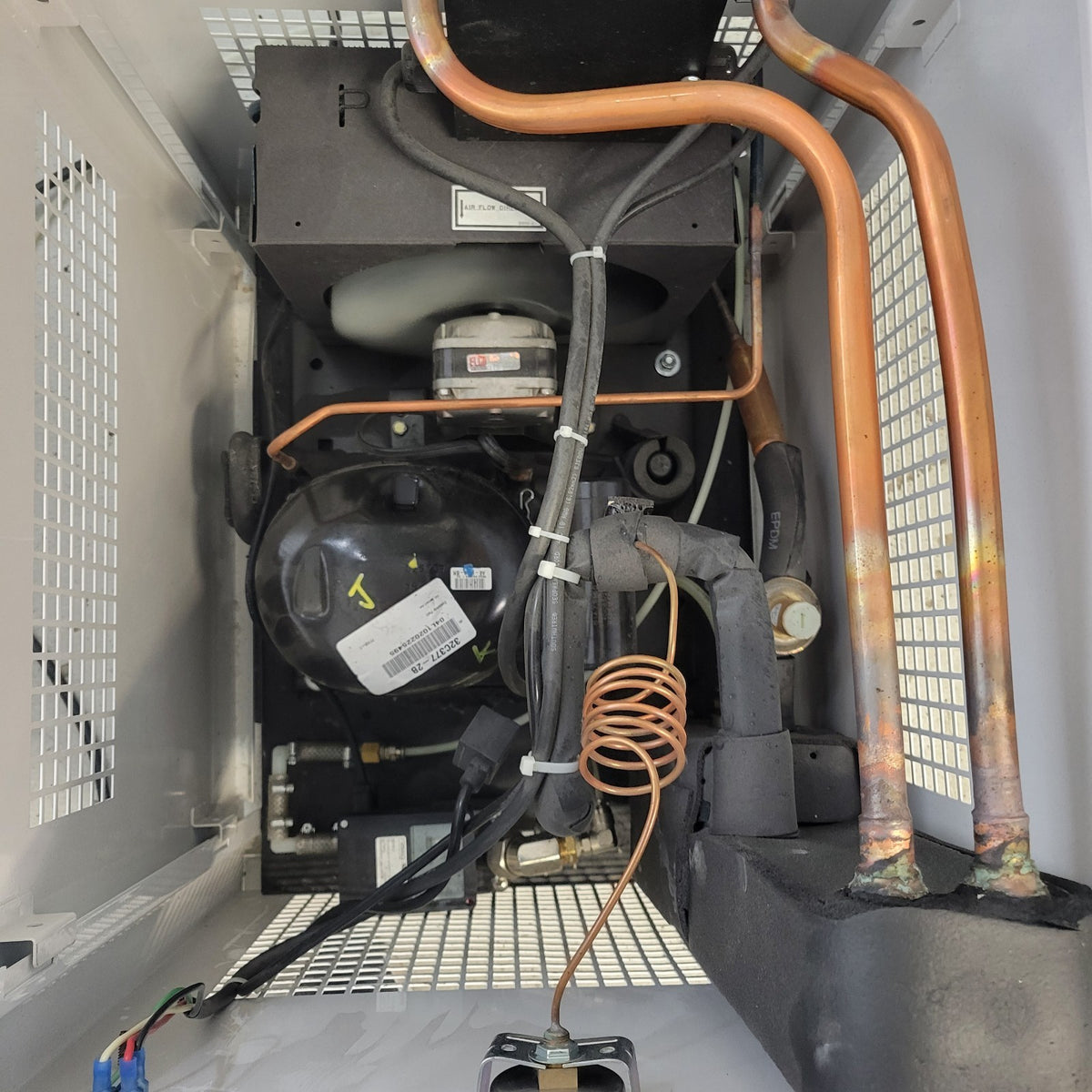 Sullivan Palatek AA-15 15HP Oil-Free Compressor + SPRF58A-116 BEKO ACC45 Dryers
