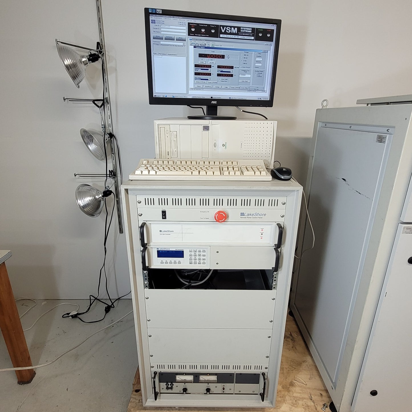 READ DESC LakeShore 7307 VSM Vibrating Sample Magnetometer System w/Ni Standard