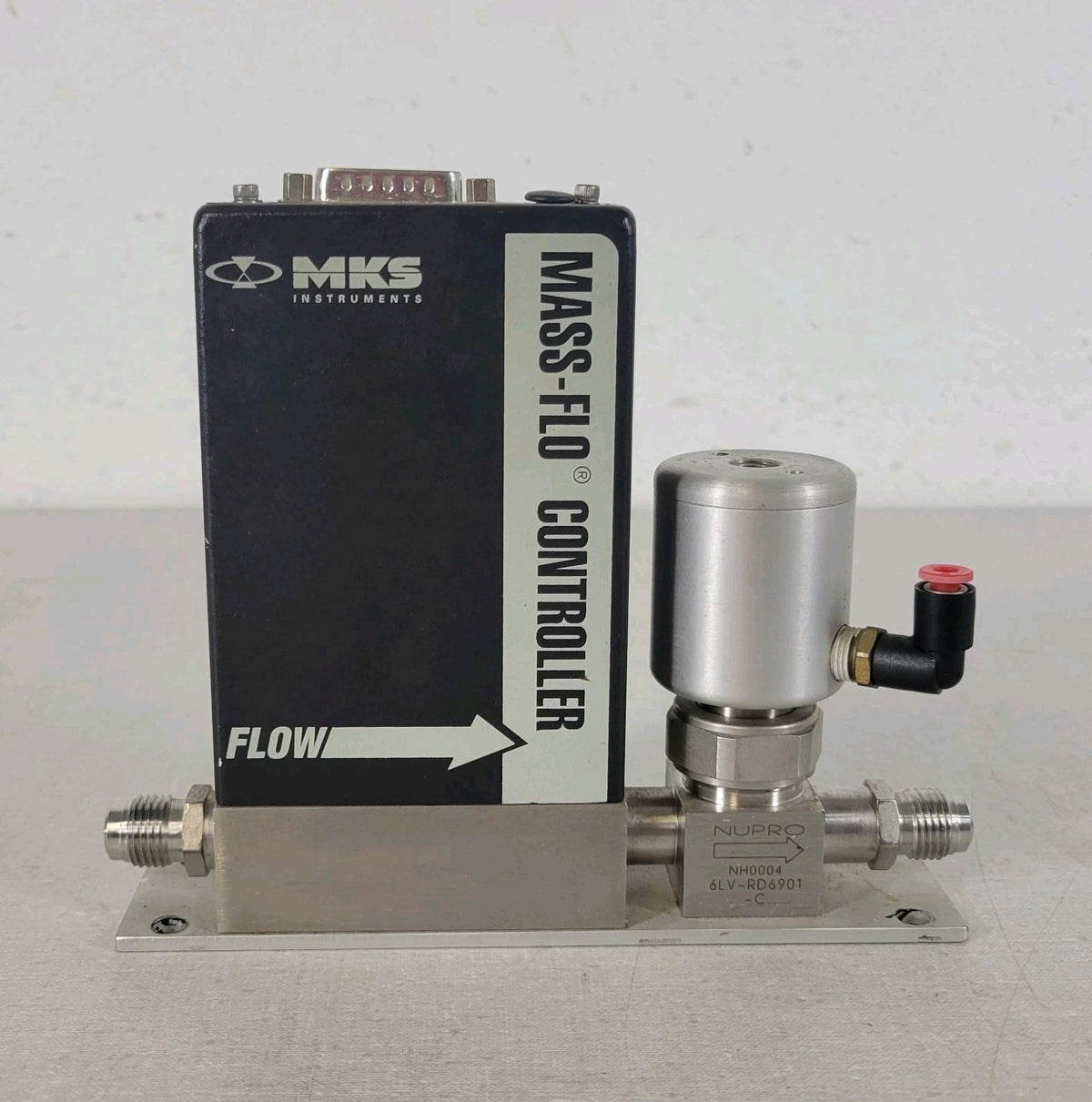 MKS 2179A22CR1BV 200 SCCM N2 Mass-Flo Controller MFC 1/4in VCR 15-Pin Mass Flow