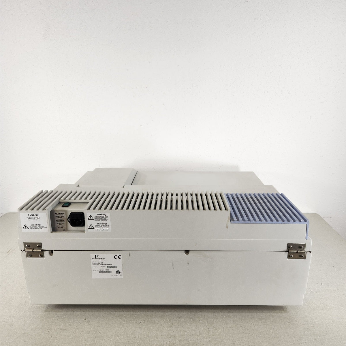 TESTED PerkinElmer Lambda 35 UV/VIS Double Beam Spectrophotometer w/ PC Software