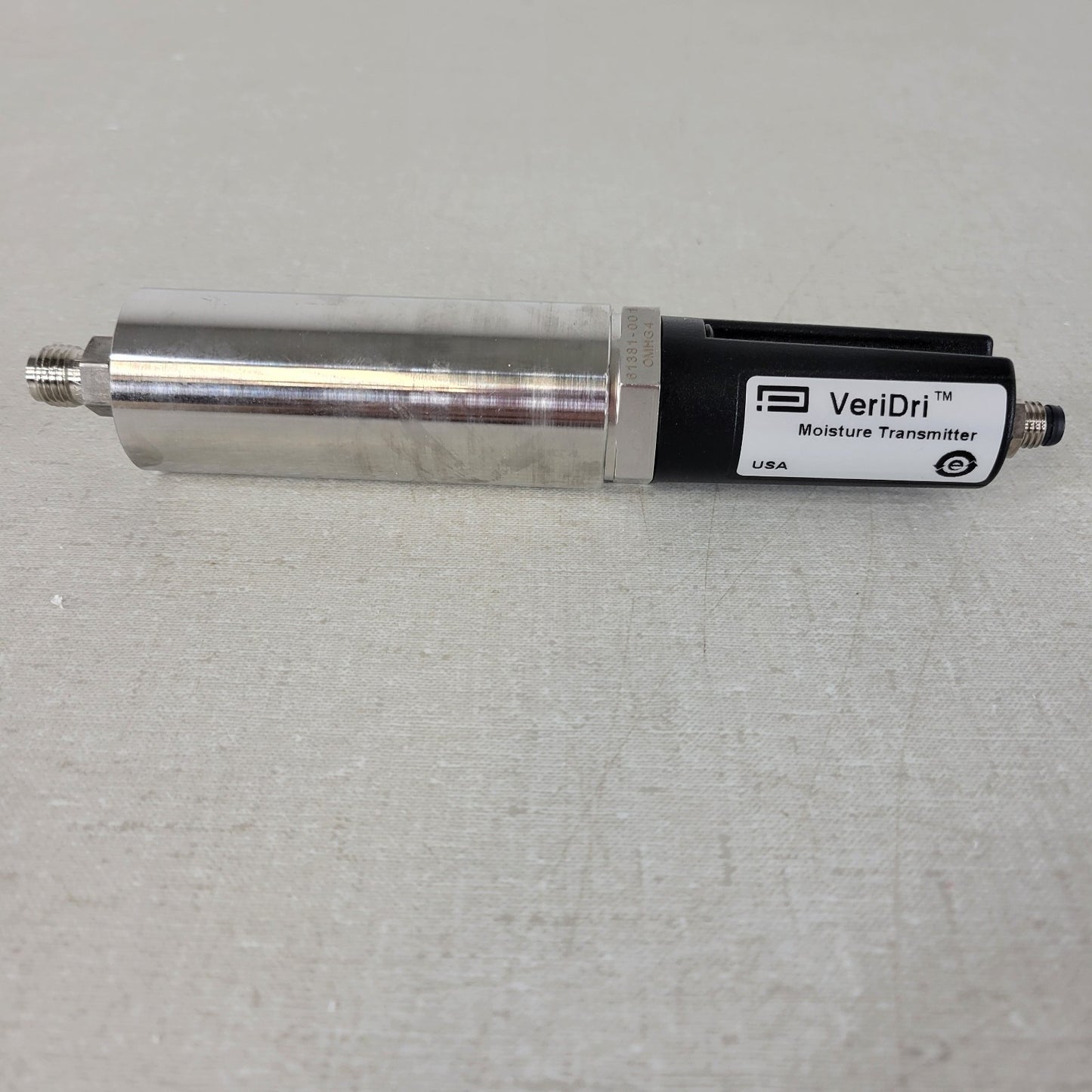 GE Panametrics VeriDri Moisture Transmitter 0-1000 PPMv 4-20mA 28VDC 1/4" Swagel