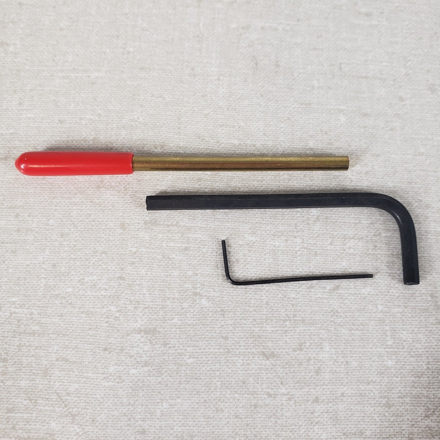 NORDSON EFD 7007038, 7021499 1/8NPTM x 3/8 Comp. PP, 1/8MPT - 1/4 Comp. ELB PP