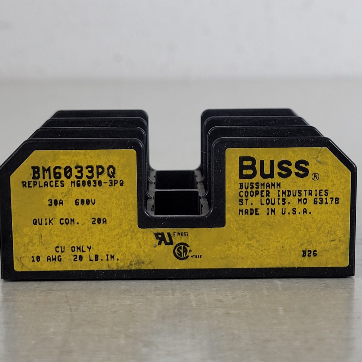 Bussmann BM6033PQ 3-Pole Fuse Block 30A 600V Midget Quick Connect Holder