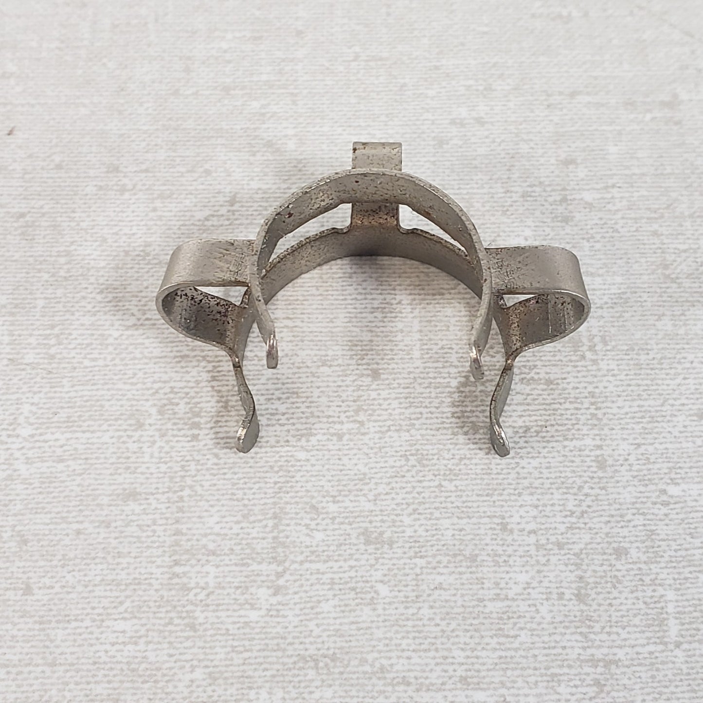 Lot Of 8 Chemglass CG-145-M-24 Stainless Steel Keck Style Clamps Size #24