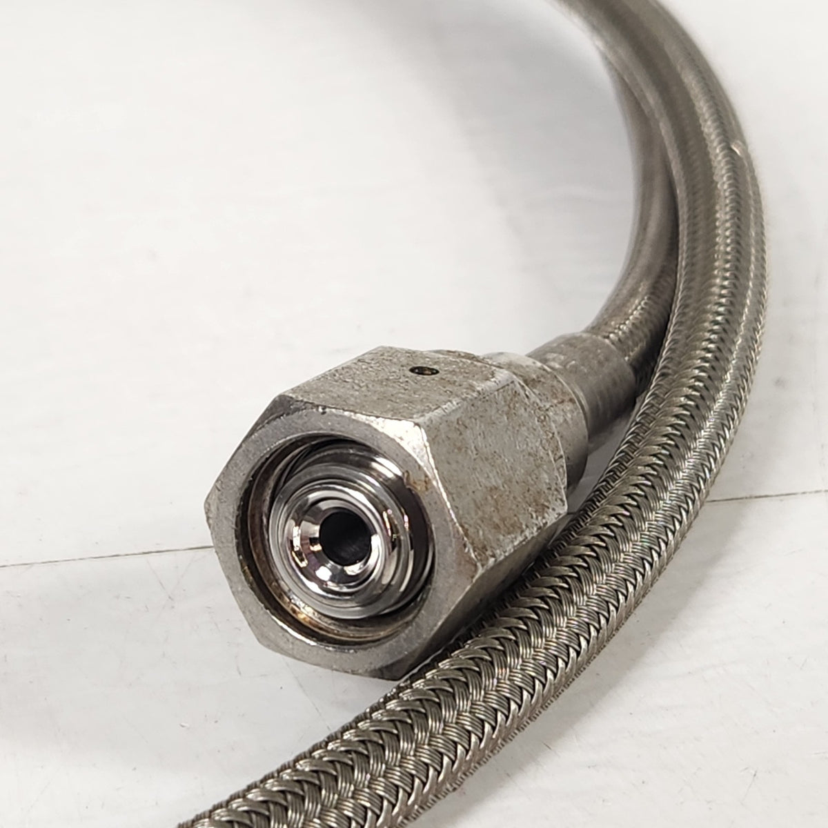 Cajon 6ft Stainless Steel Braided Flexible Hose 1/4" Female VCR Both Ends