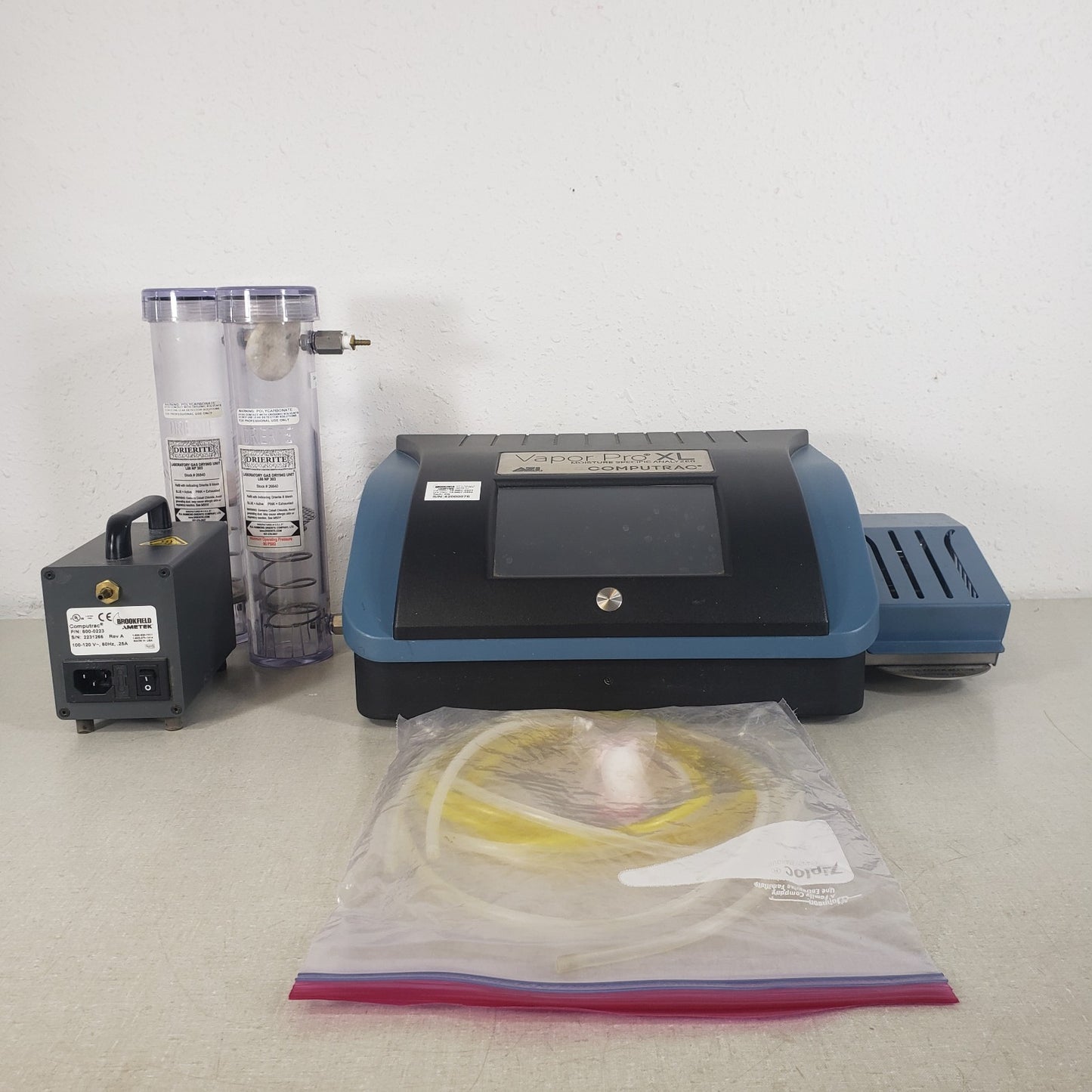 AMETEK Computrac Vapor Pro XL CT-4200XL Moisture Analyzer w/ Dry Air Generator