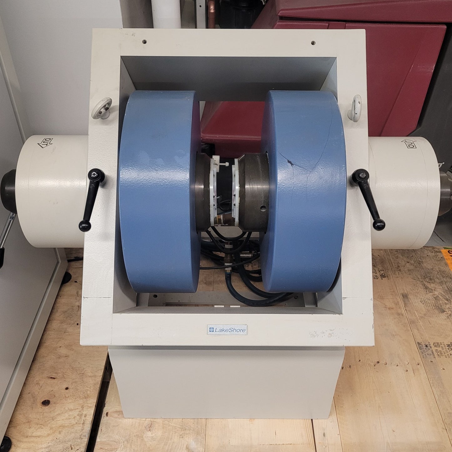 READ DESC LakeShore 7307 VSM Vibrating Sample Magnetometer System w/Ni Standard