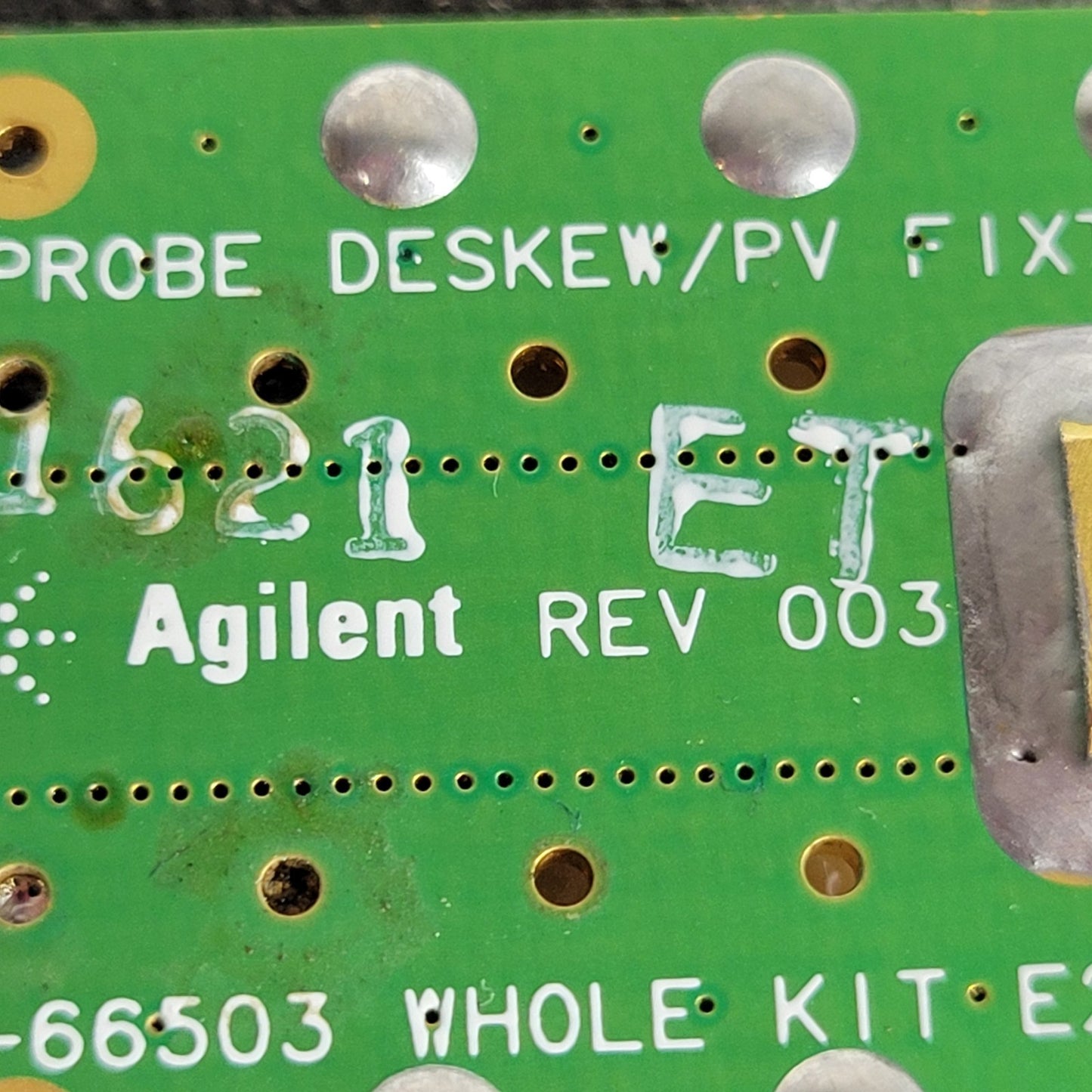 AGILENT E2655B Probe Deskew and Performance Verification Fixture Kit